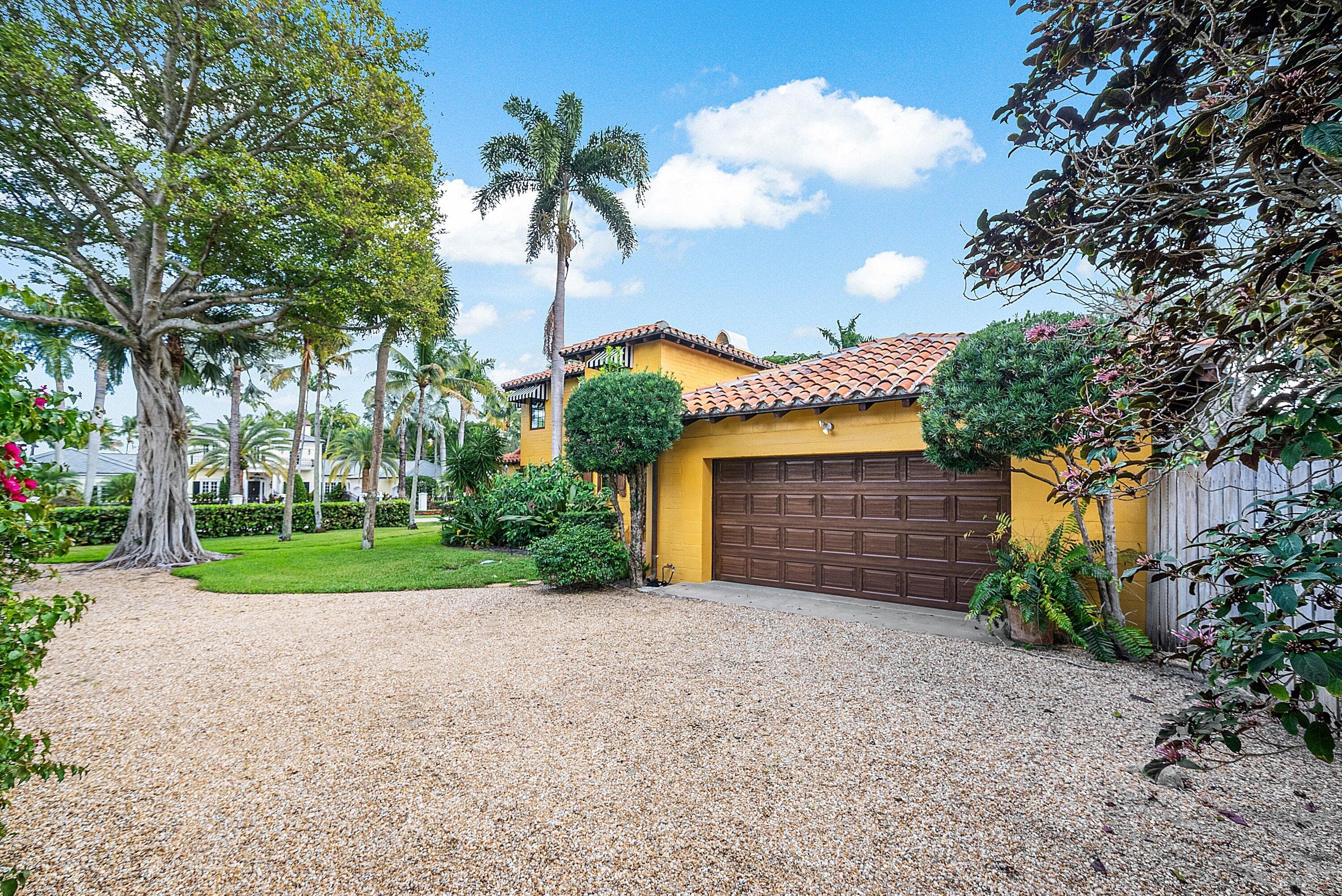 334 Palm Trail, Delray Beach, FL 33483 — photo 8 of 35