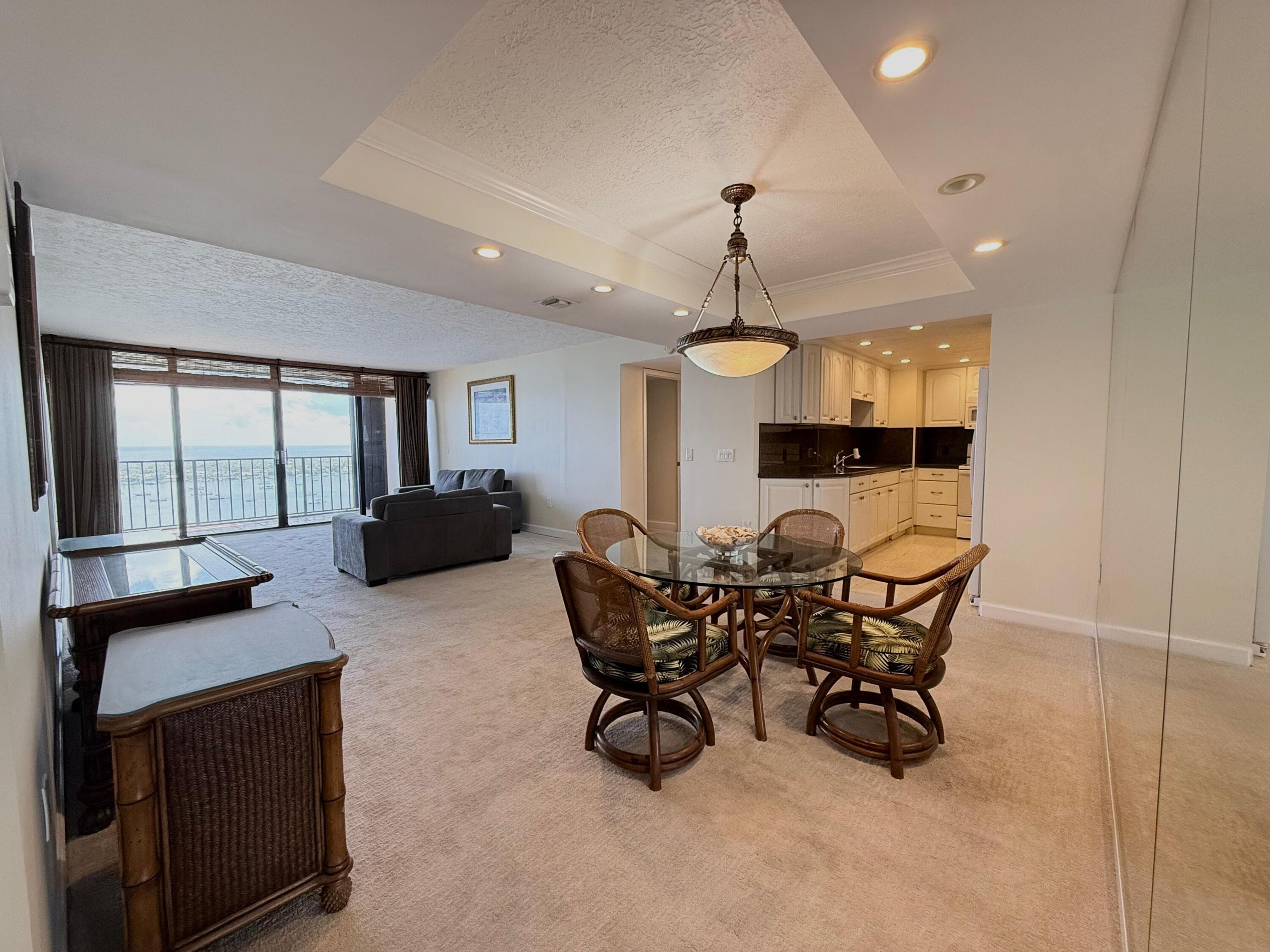 5600 N Flagler Drive 2209, West Palm Beach, FL 33407 — photo 8 of 45