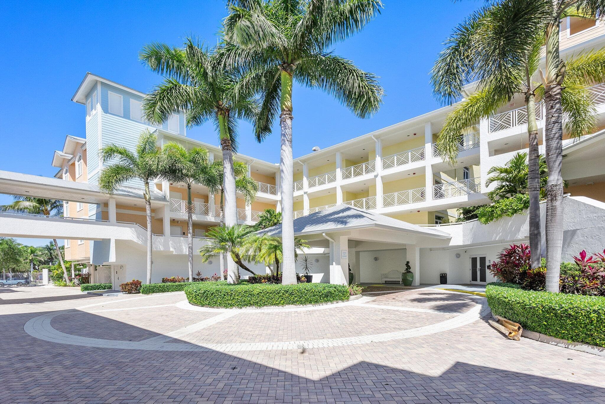 309 E Ocean Avenue 205, Lantana, FL 33462 — photo 51 of 83