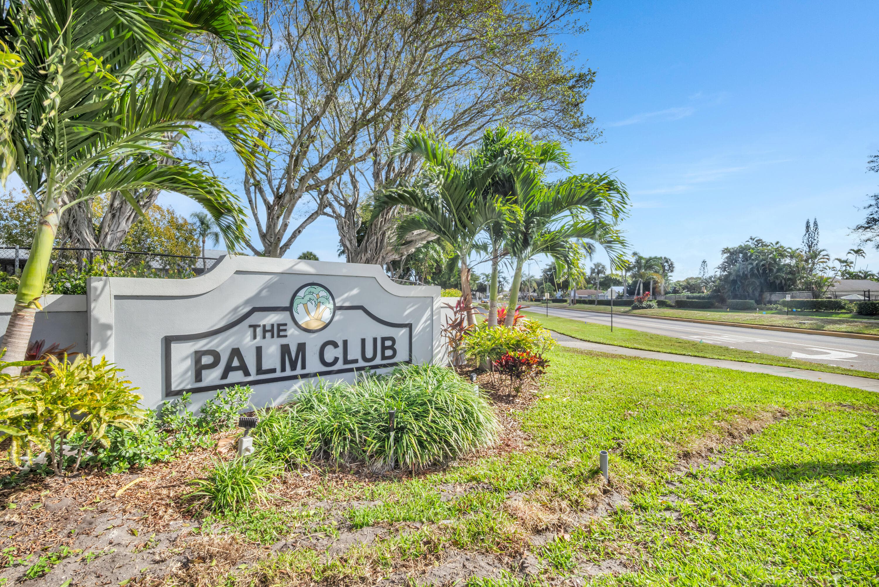 1012 Green Pine Boulevard H2, West Palm Beach, FL 33409 — photo 22 of 36