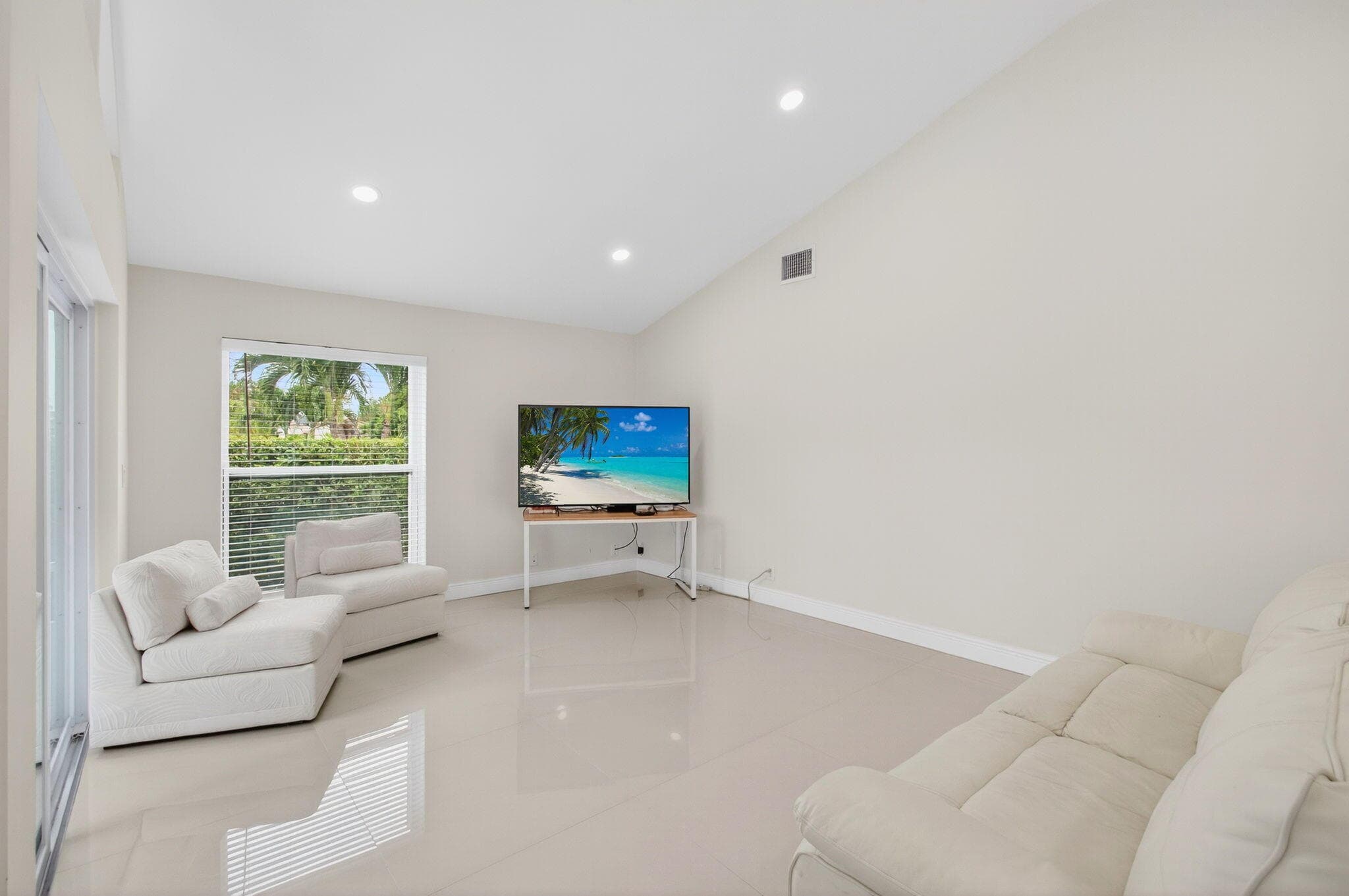 5735 Lakeview Mews Circle, Boynton Beach, FL 33437 — photo 7 of 74