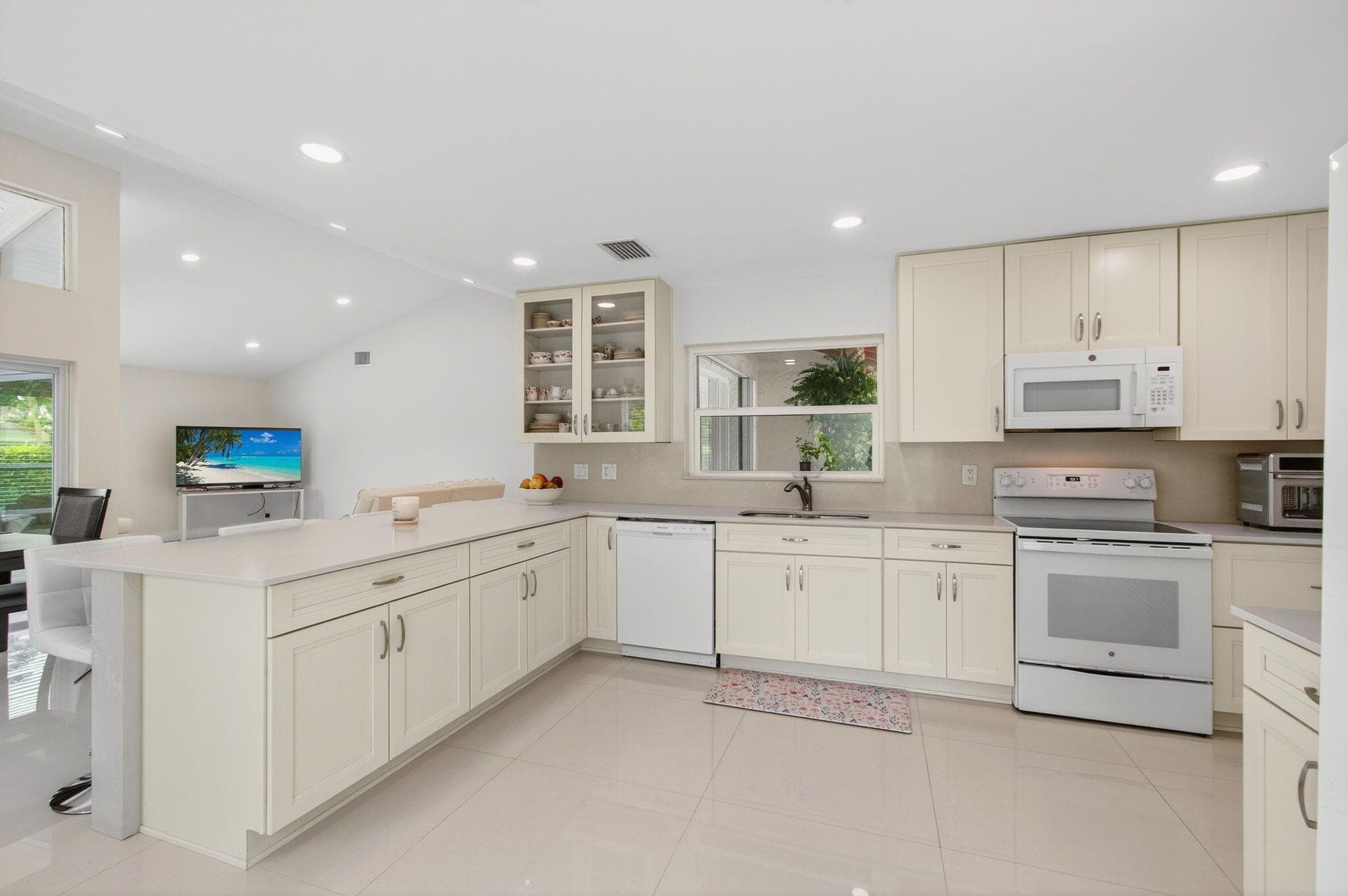 5735 Lakeview Mews Circle, Boynton Beach, FL 33437 — photo 13 of 74