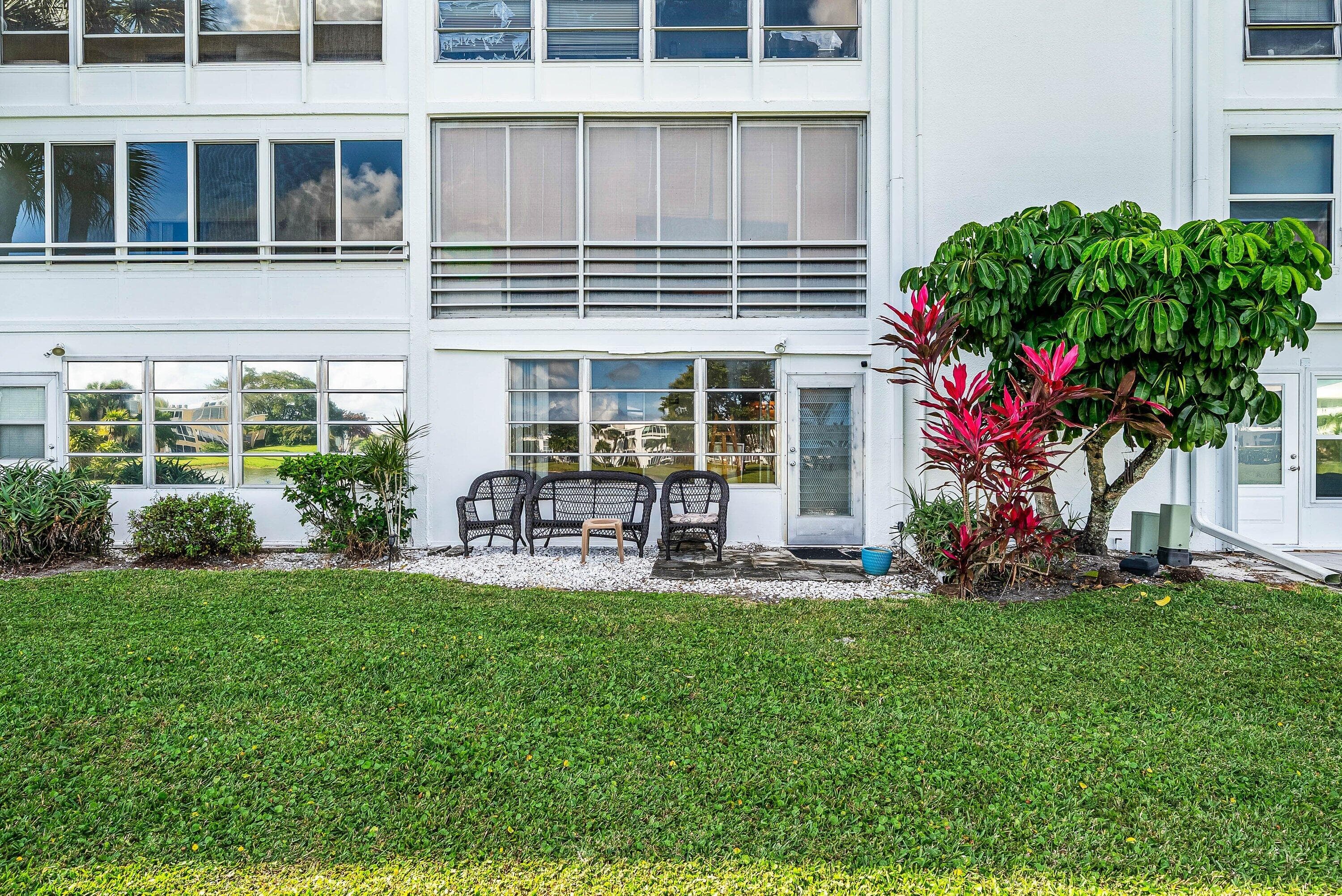 187 Wellington K, West Palm Beach, FL 33417 — photo 3 of 29