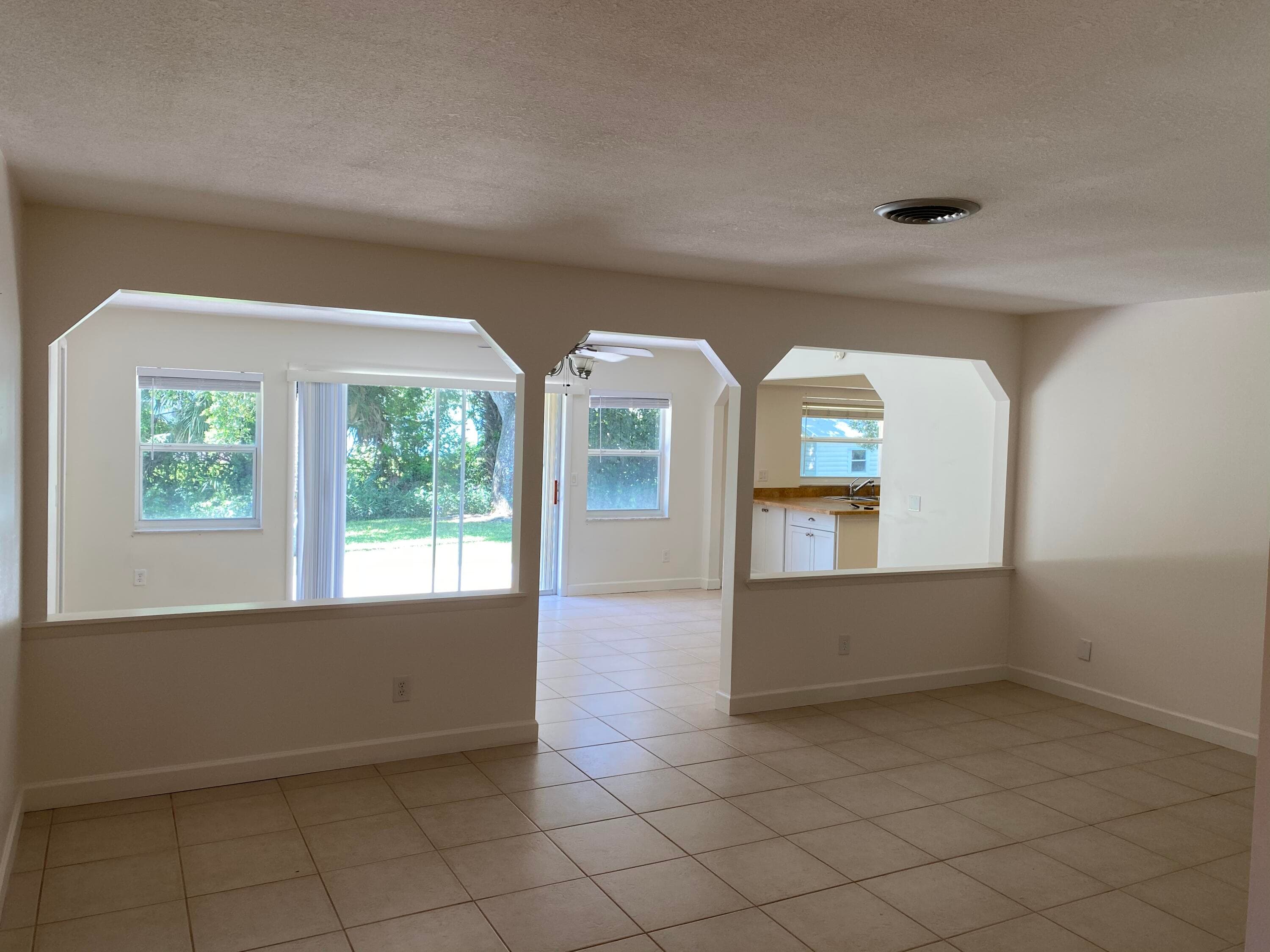 956 Tulip Lane, Vero Beach, FL 32963 — photo 12 of 52