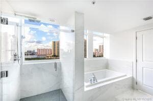 400 Sunny Isles Boulevard 1022, Sunny Isles Beach, FL 33160 — photo 25 of 33