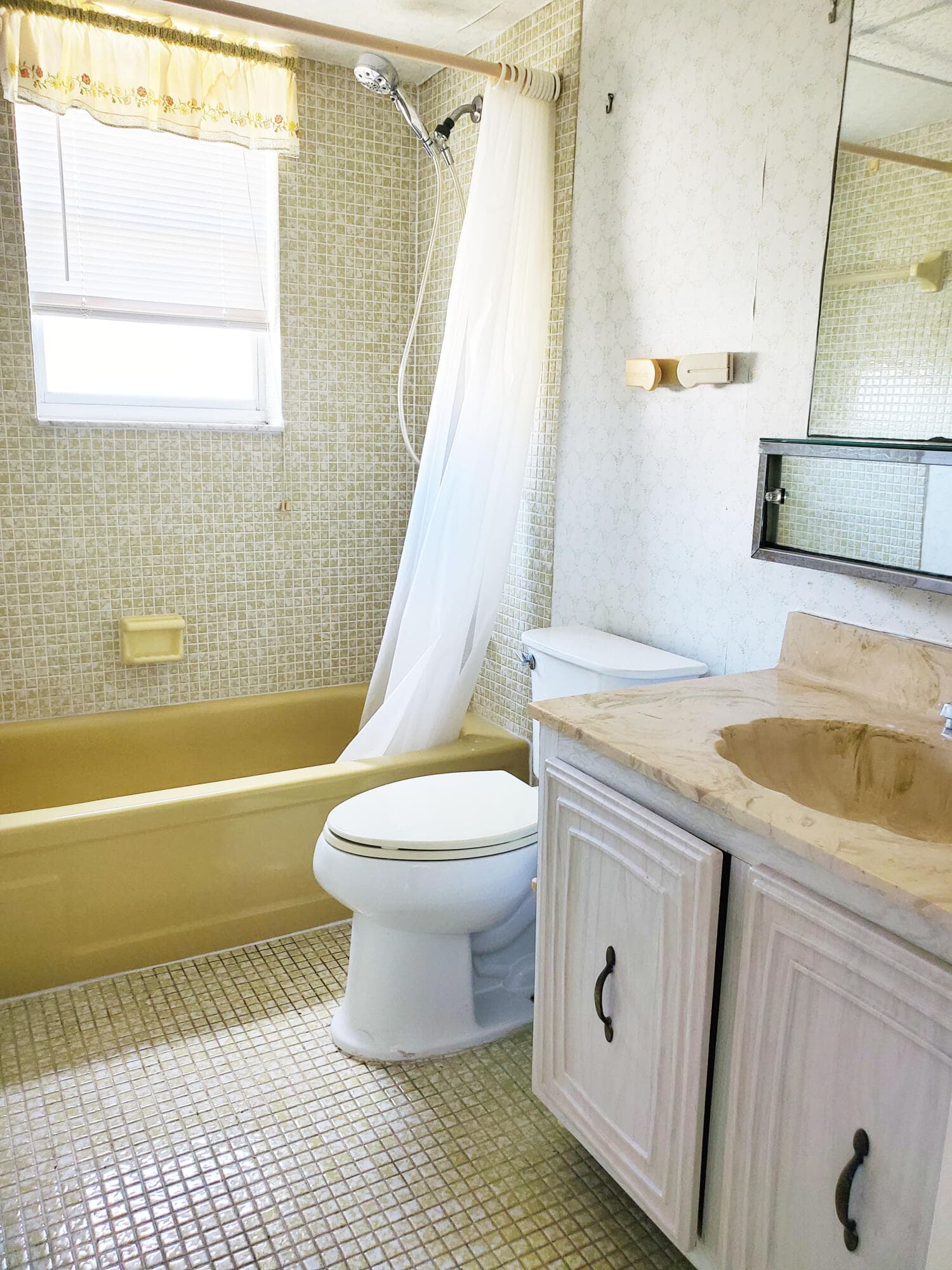 2811 Somerset Drive 404, Lauderdale Lakes, FL 33311 — photo 15 of 24