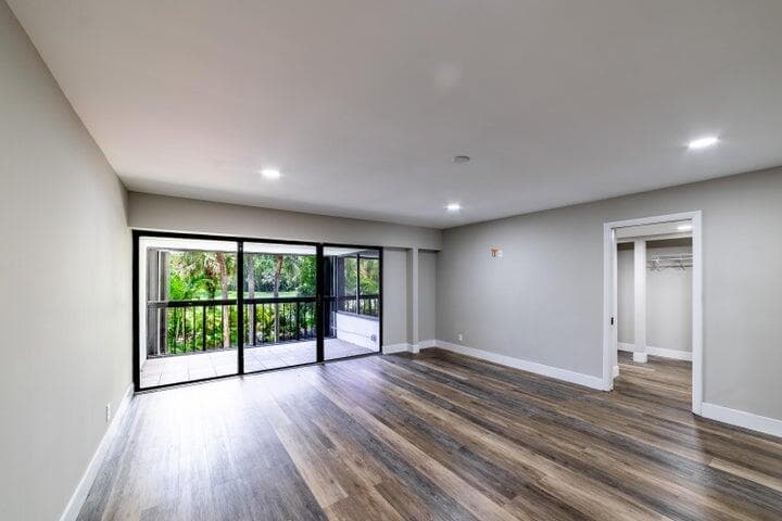 2517 Presidential Way B, West Palm Beach, FL 33401 — photo 17 of 45