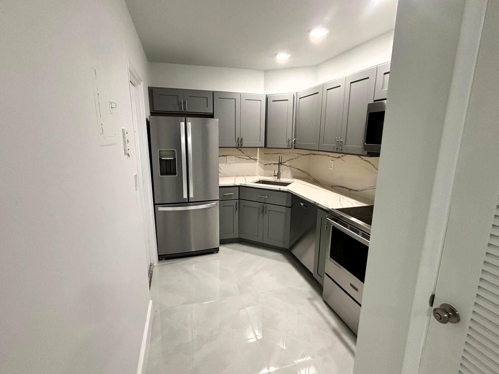 136 NE 19th Court 112f, Wilton Manors, FL 33305 — photo 2 of 26