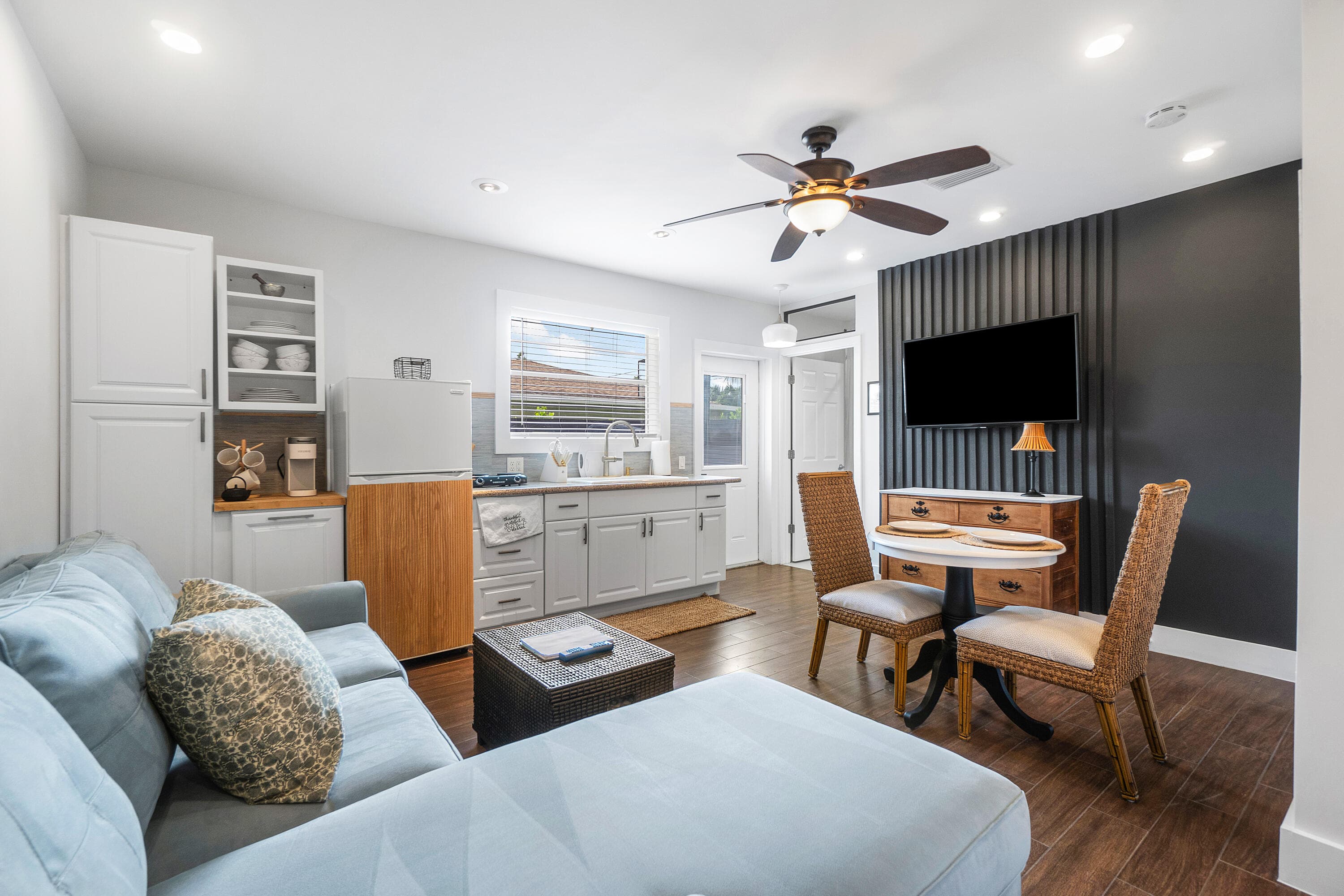 43 W Plumosa Lane Studio, Greenacres, FL 33467 — photo 1 of 15
