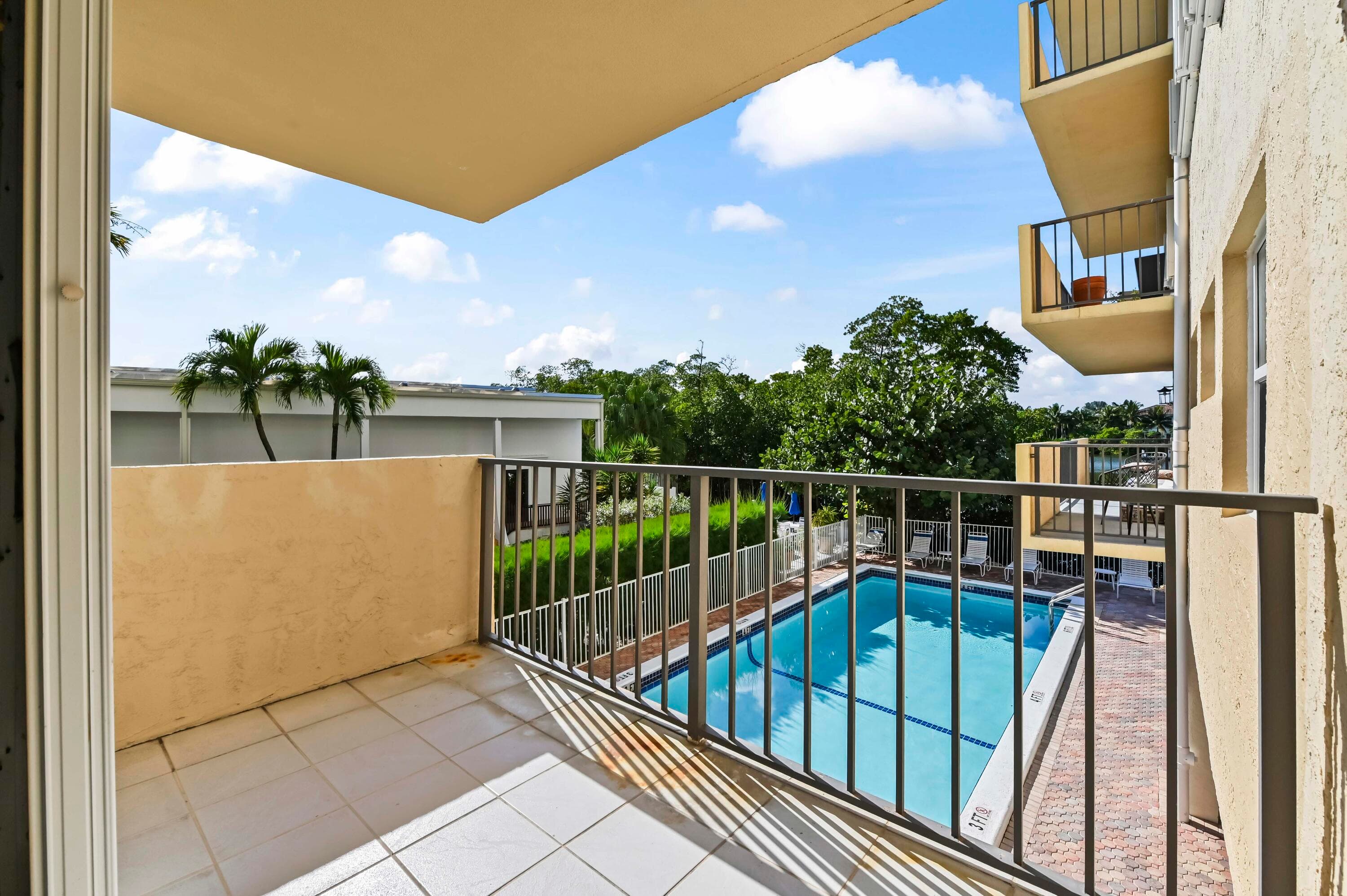 3581 S Ocean Boulevard 2d, South Palm Beach, FL 33480 — photo 3 of 35