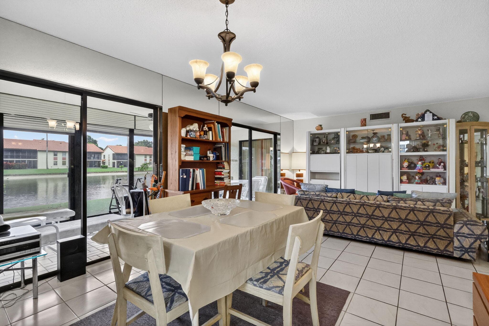10215 N Circle Lake Drive 101, Boynton Beach, FL 33437 — photo 19 of 57