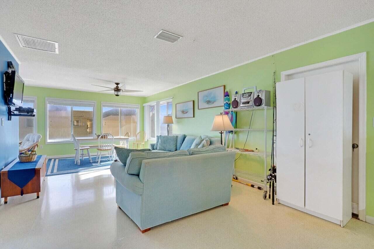 1501 NE Ocean Boulevard 2, Stuart, FL 34996 — photo 5 of 12