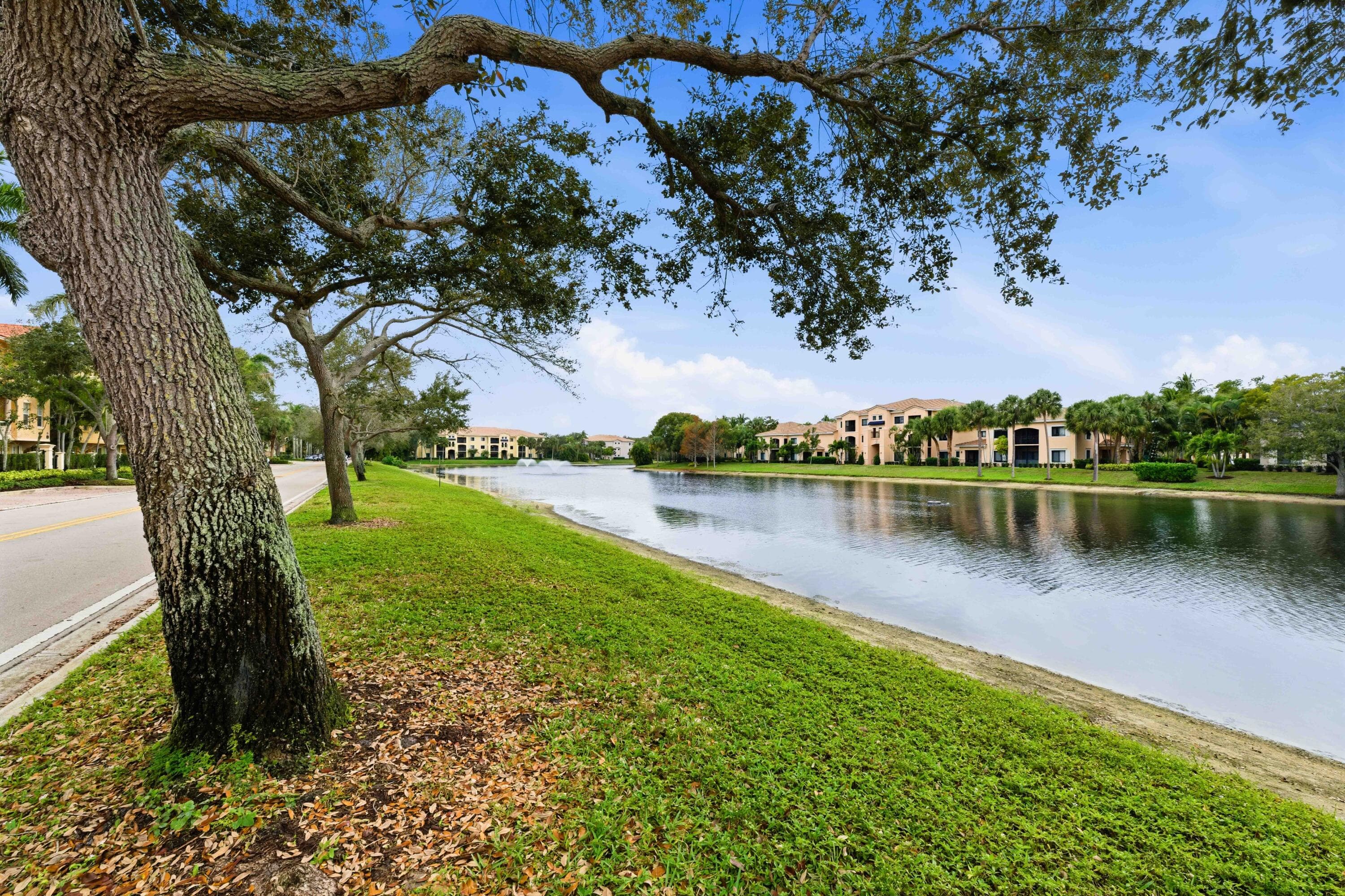 11850 Valencia Gardens Avenue, Palm Beach Gardens, FL 33410 — photo 34 of 37