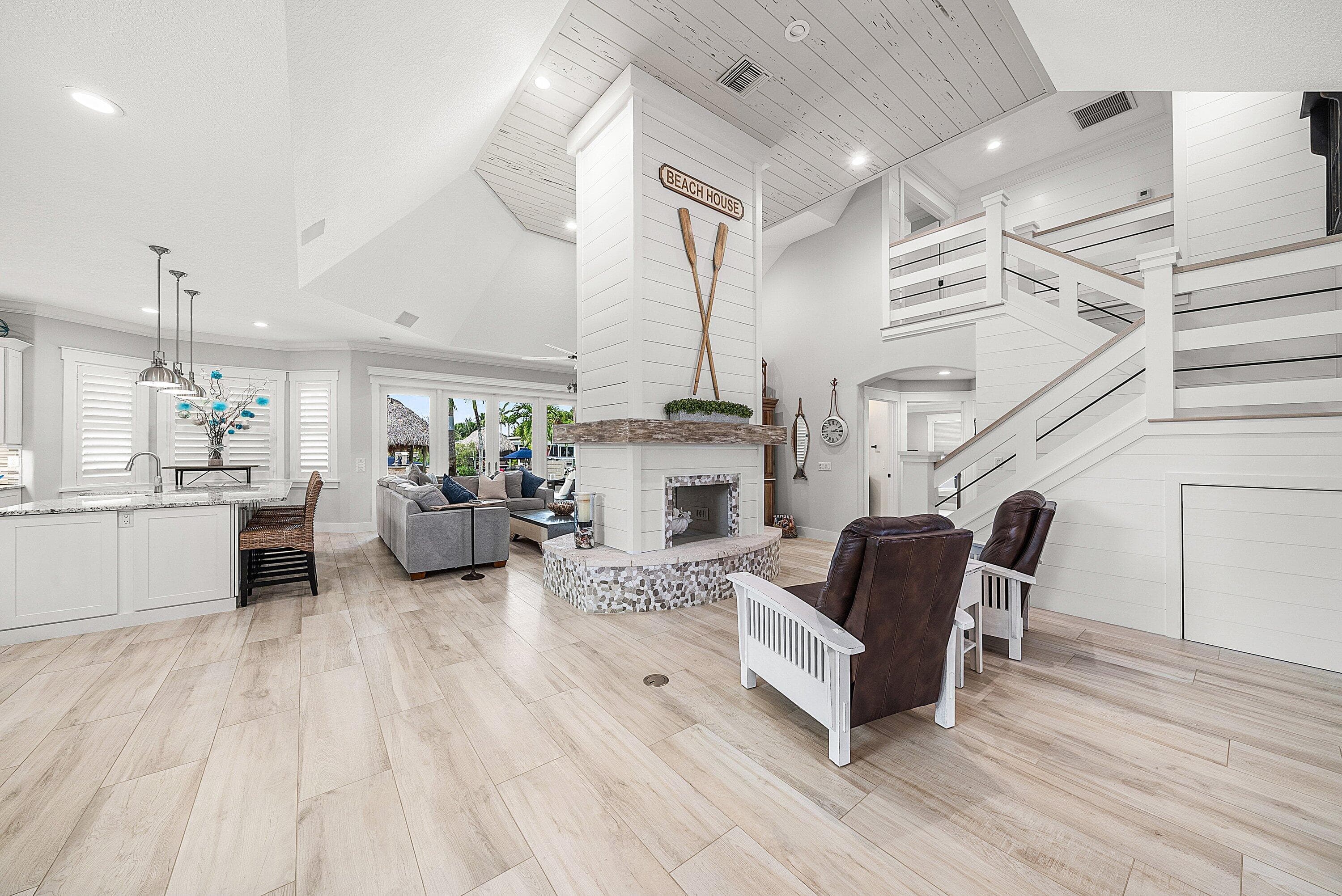 906 Dolphin Drive, Jupiter, FL 33458 — photo 6 of 69