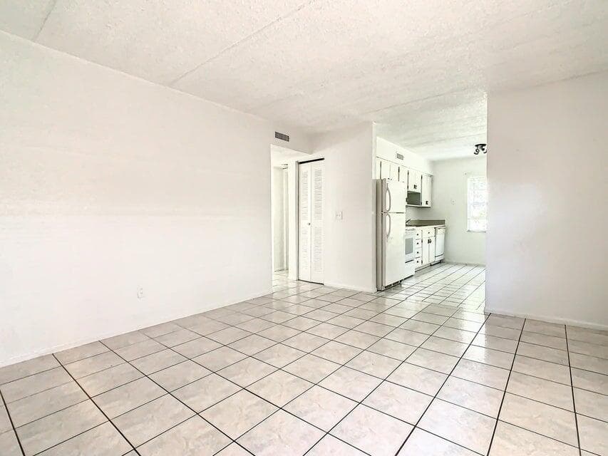 714 Michigan Court, St. Cloud, FL 34769 — photo 16 of 36