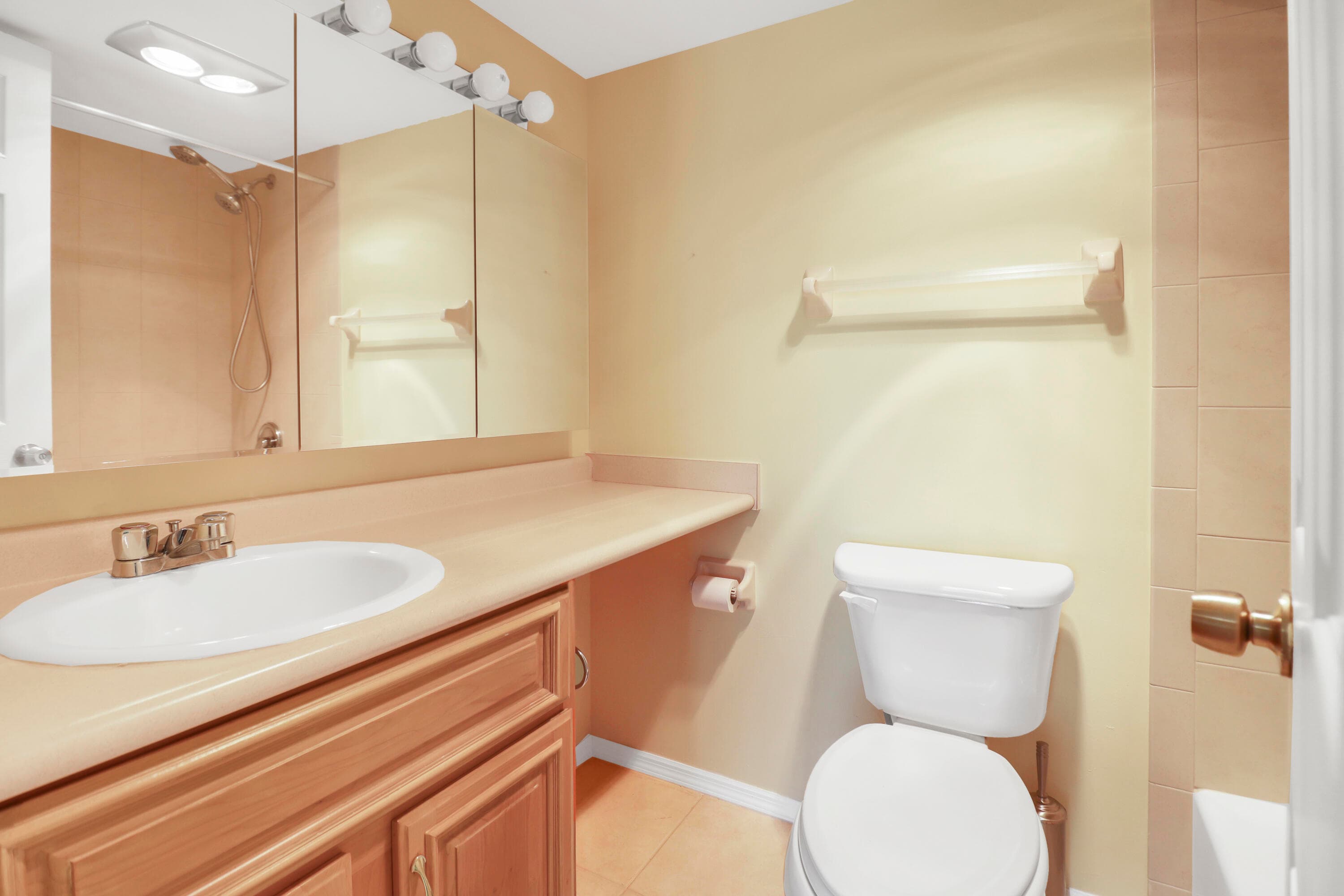 12016 Greenway Circle S 204, Royal Palm Beach, FL 33411 — photo 8 of 17