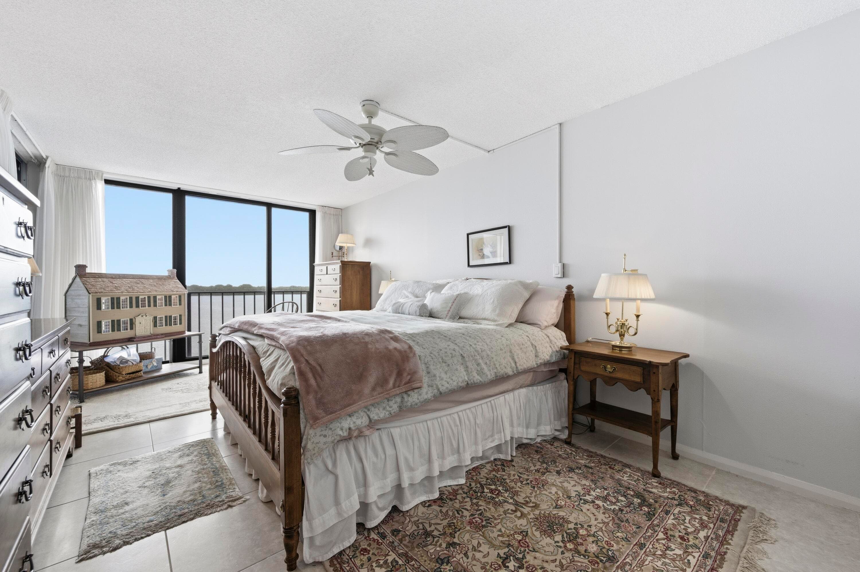 126 Lakeshore Drive 526, North Palm Beach, FL 33408 — photo 15 of 32