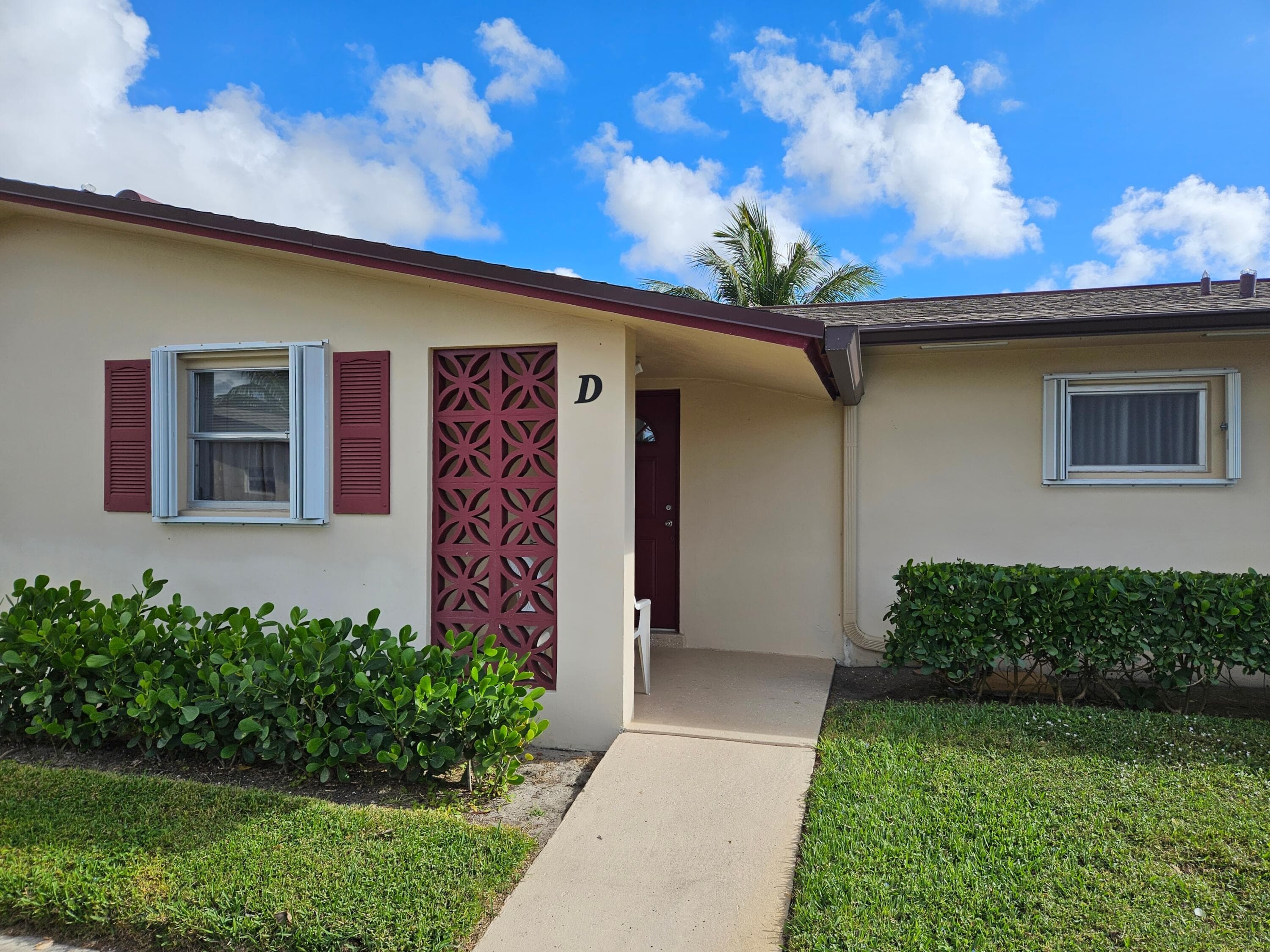 2950 Crosley Drive E D, West Palm Beach, FL 33415 — photo 1 of 24
