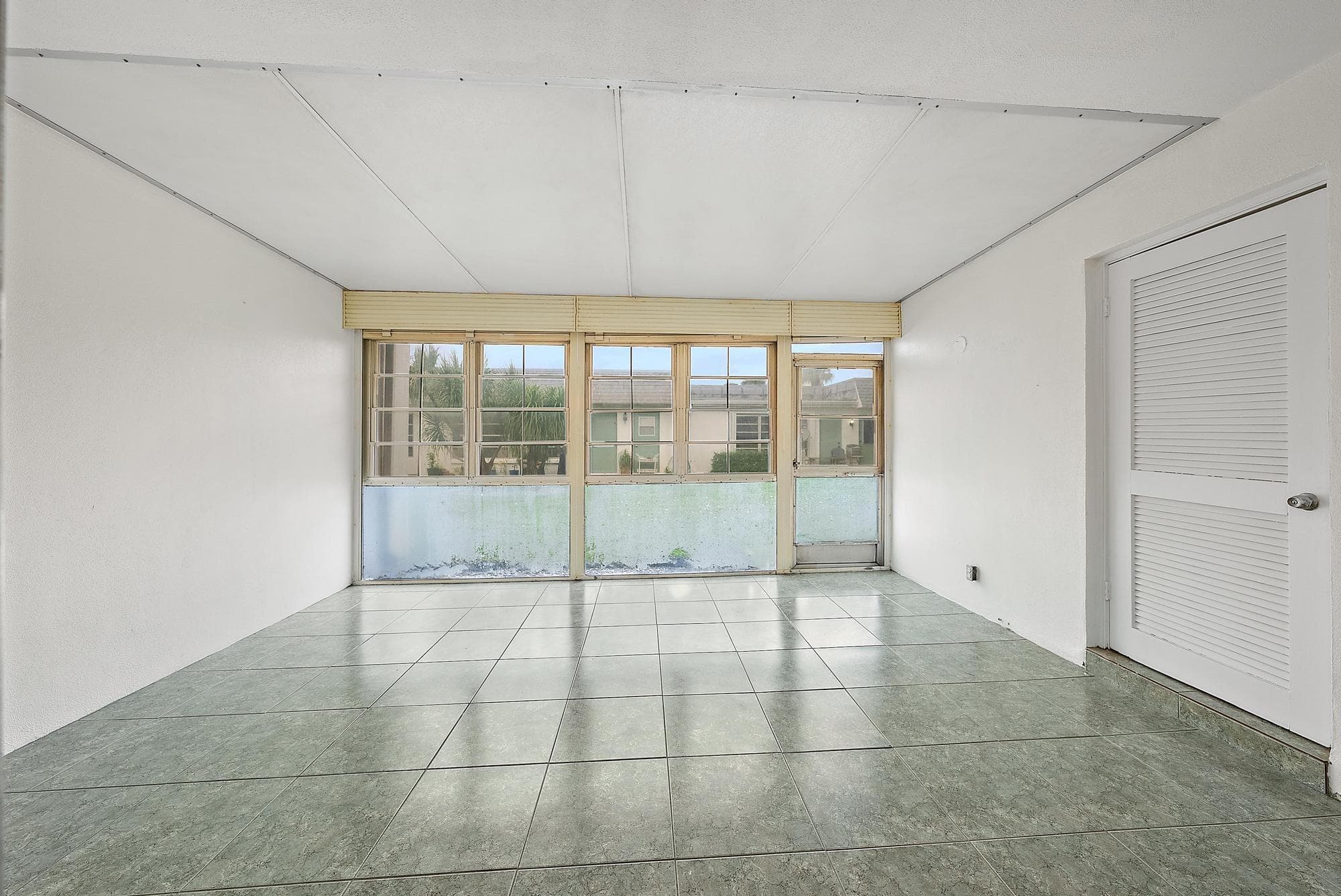 2638 Gately Drive E 45, West Palm Beach, FL 33415 — photo 13 of 16