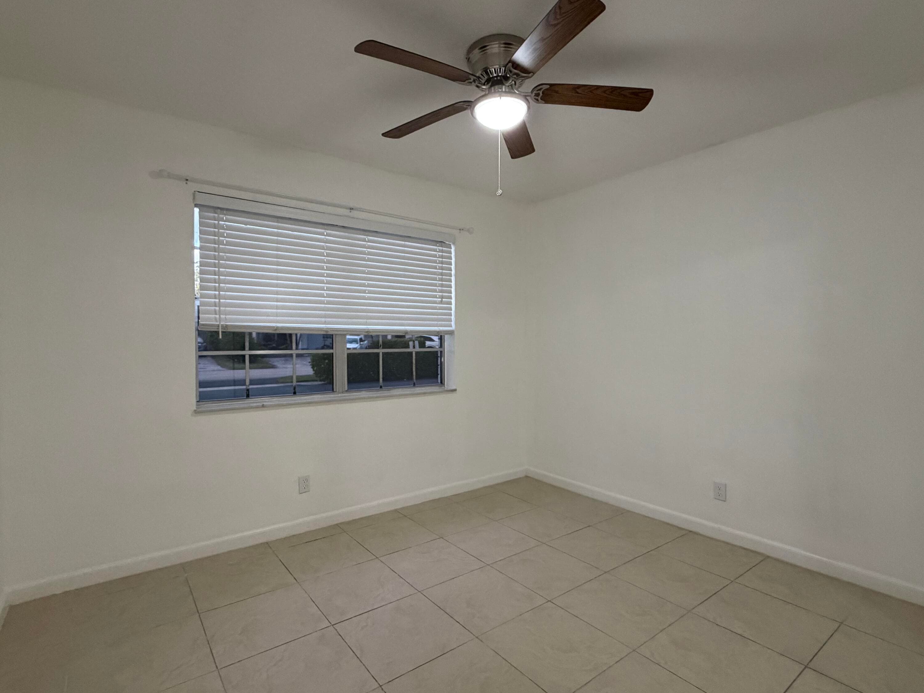 298 SW 6th Street 109, Boca Raton, FL 33432 — photo 15 of 39