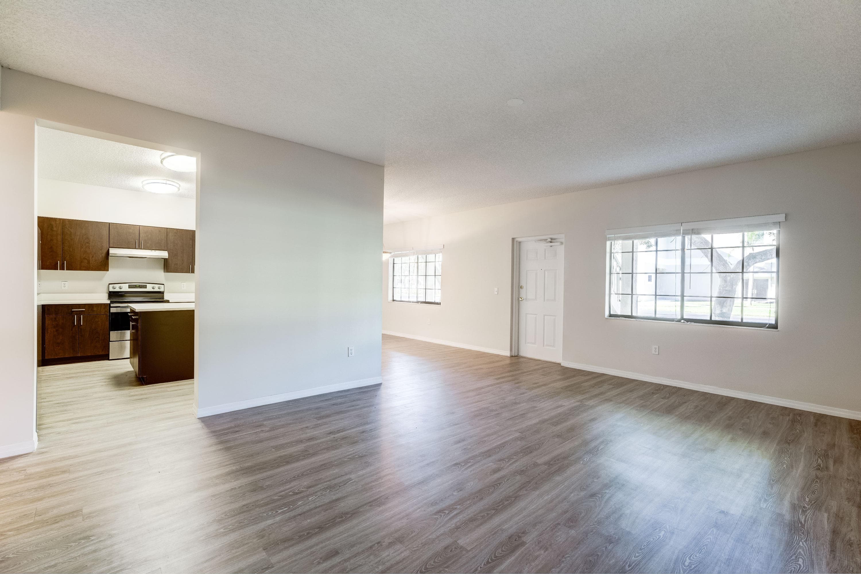 4685 N Haverhill Road A8, West Palm Beach, FL 33417 — photo 9 of 33