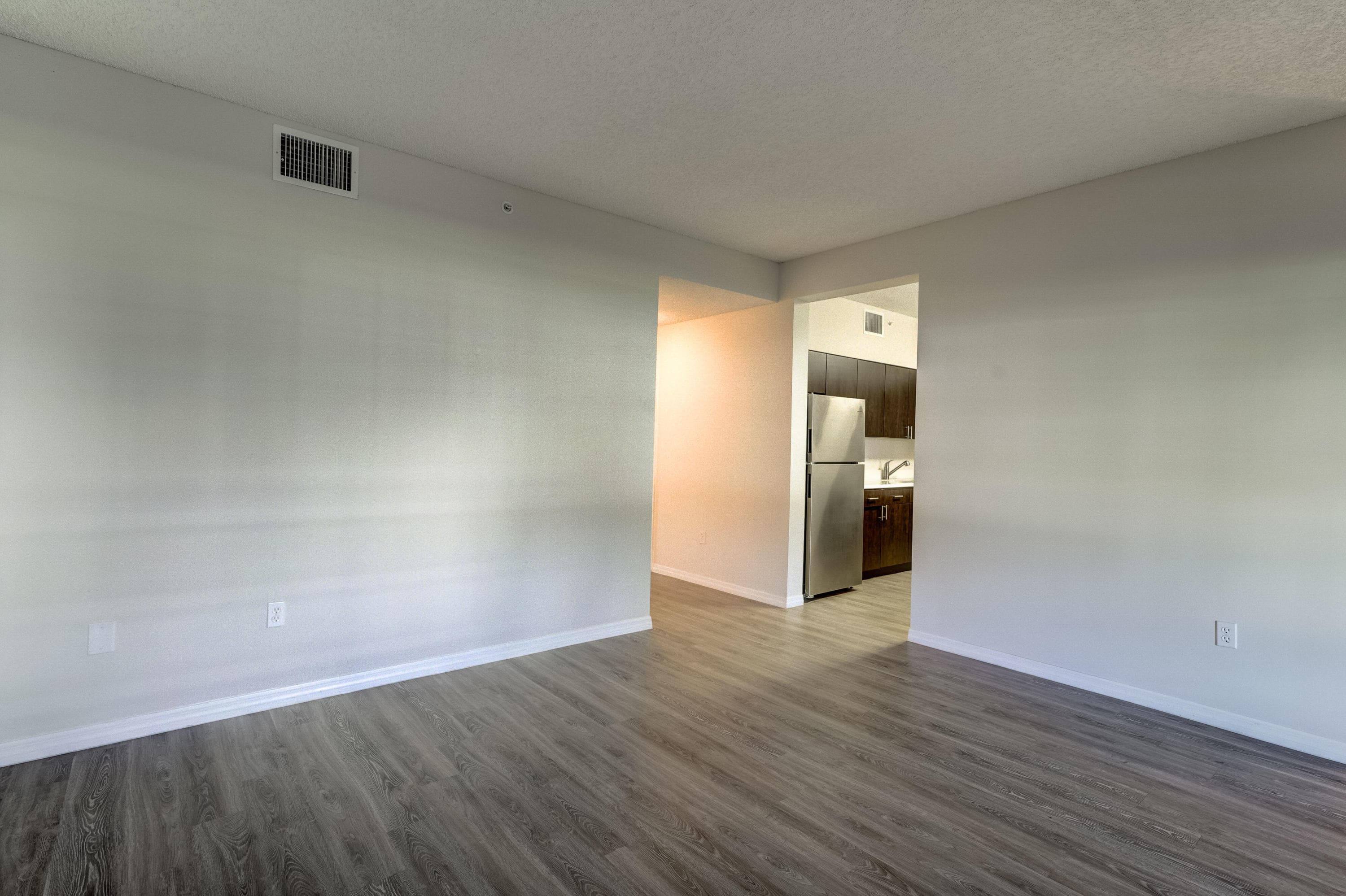 4685 N Haverhill Road A8, West Palm Beach, FL 33417 — photo 10 of 33