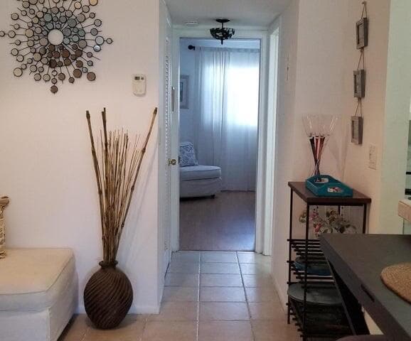 110 Shore Court 111b, North Palm Beach, FL 33408 — photo 4 of 5