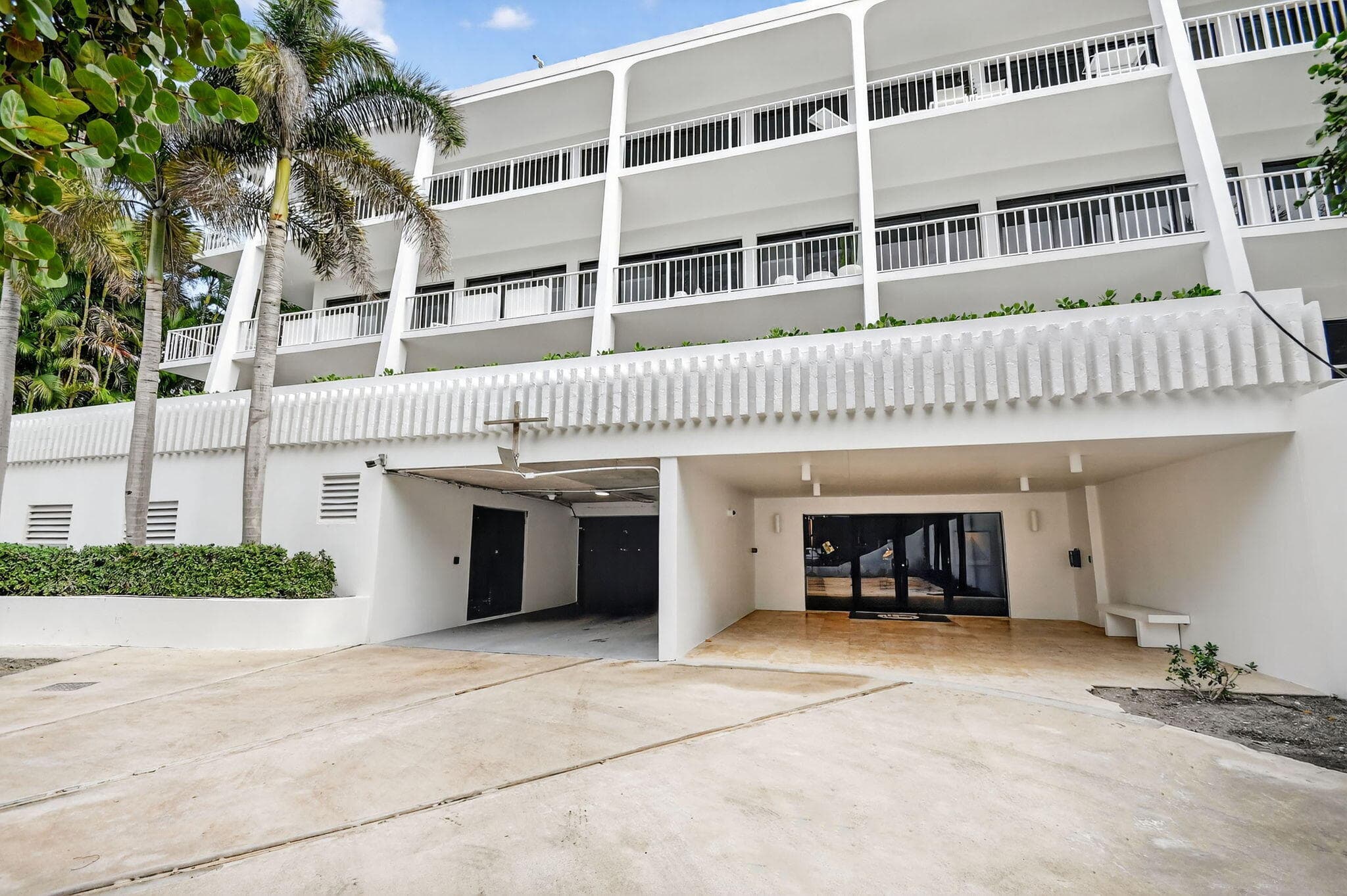 2275 S Ocean Boulevard 305n N11, Palm Beach, FL 33480 — photo 30 of 42