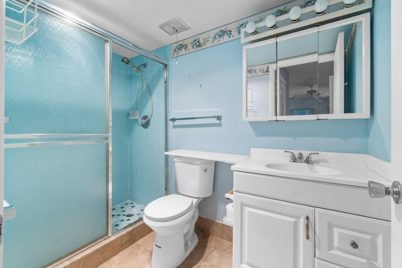 2 Golfs Edge D, West Palm Beach, FL 33417 — photo 8 of 31