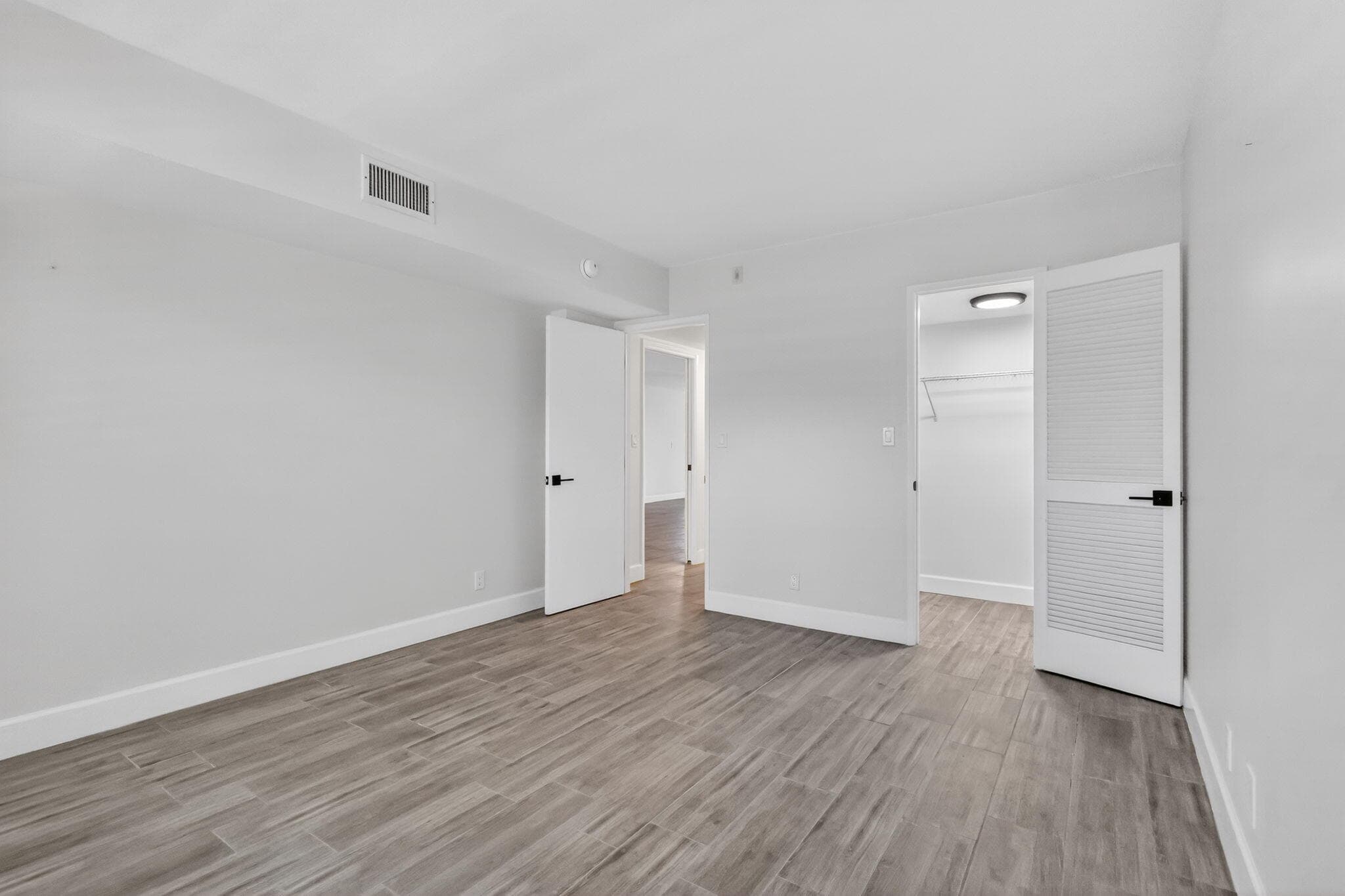 545 Oaks Lane 409, Pompano Beach, FL 33069 — photo 17 of 25
