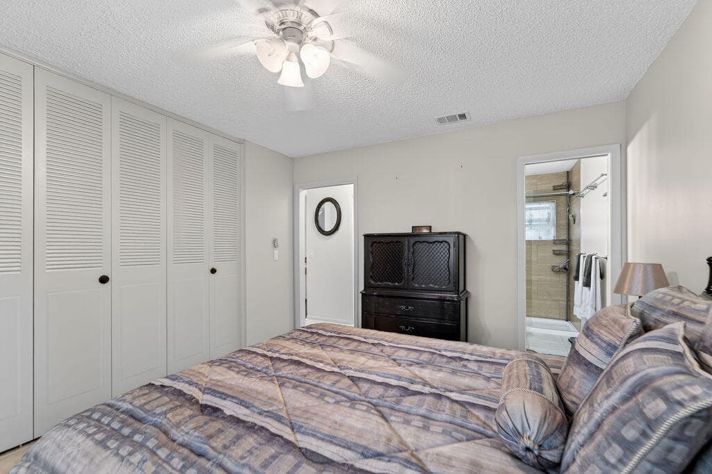 2971 W Crosley Drive F, West Palm Beach, FL 33415 — photo 18 of 33
