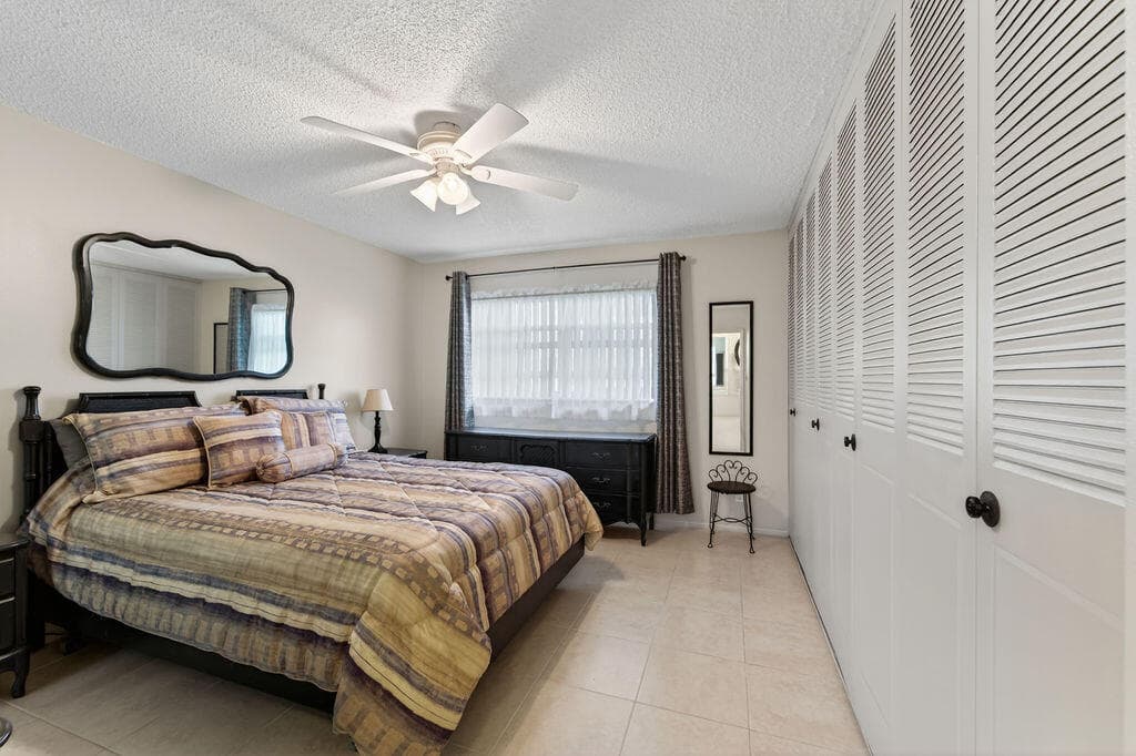 2971 W Crosley Drive F, West Palm Beach, FL 33415 — photo 16 of 33