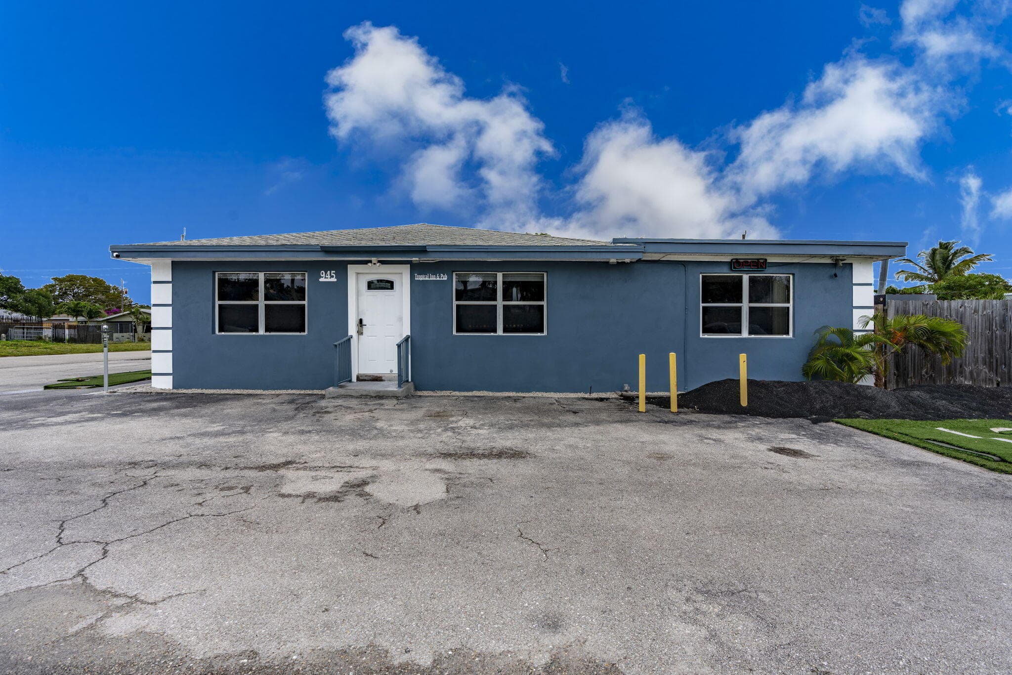 945 Miner Road, Lake Worth, FL 33462 — photo 1 of 102