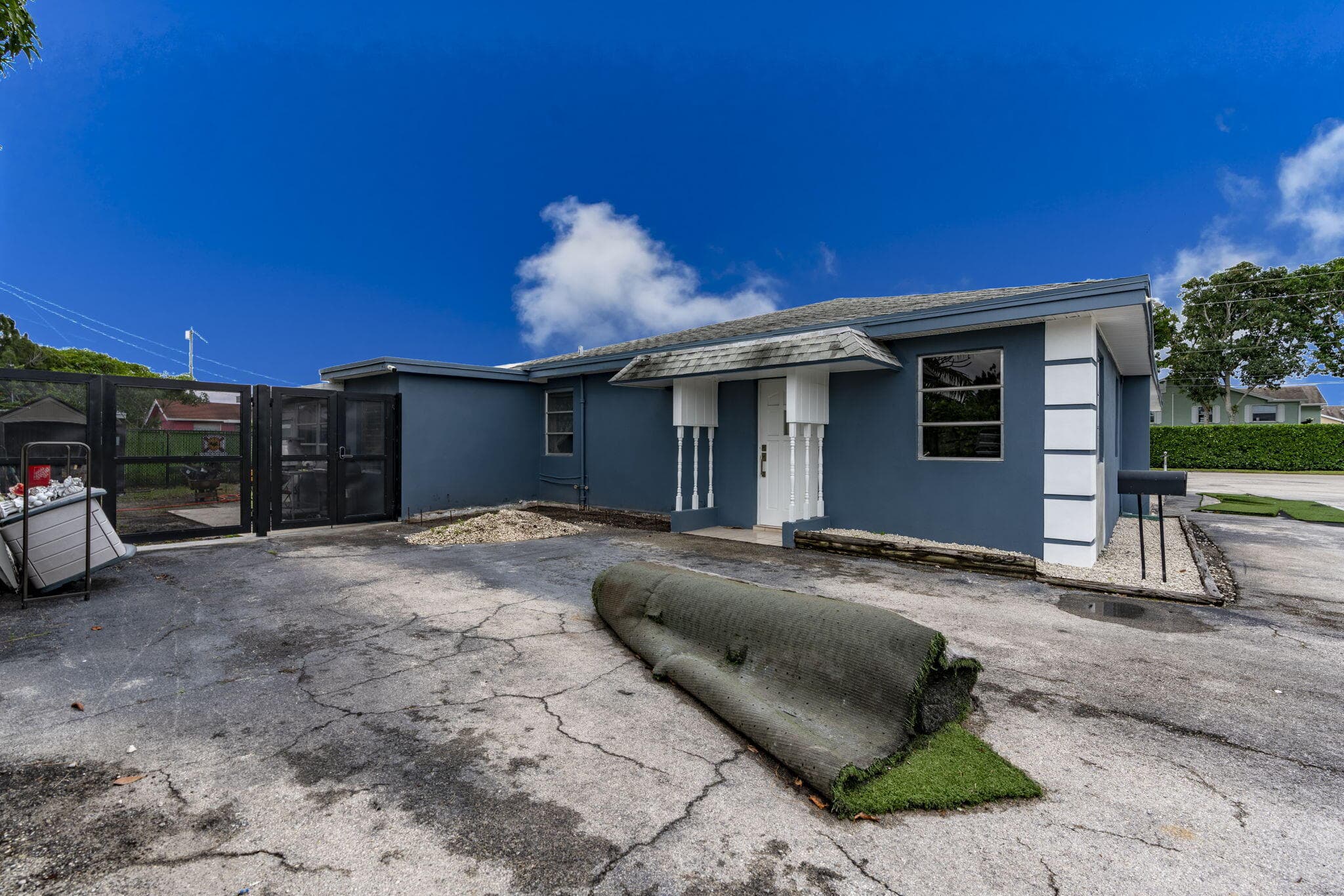 945 Miner Road, Lake Worth, FL 33462 — photo 15 of 102