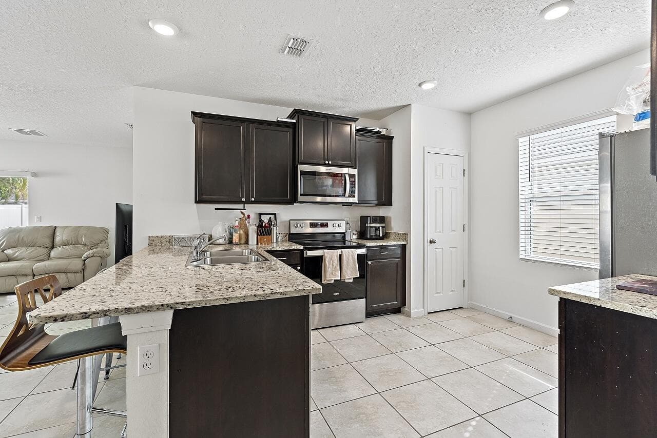 11333 SW Patterson Street, Port St. Lucie, FL 34987 — photo 6 of 19