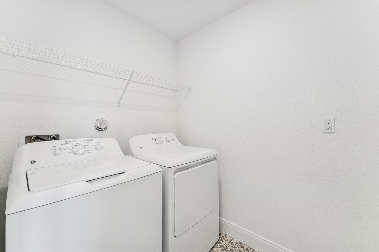188 SE Birch Terrace 313, Stuart, FL 34997 — photo 13 of 30