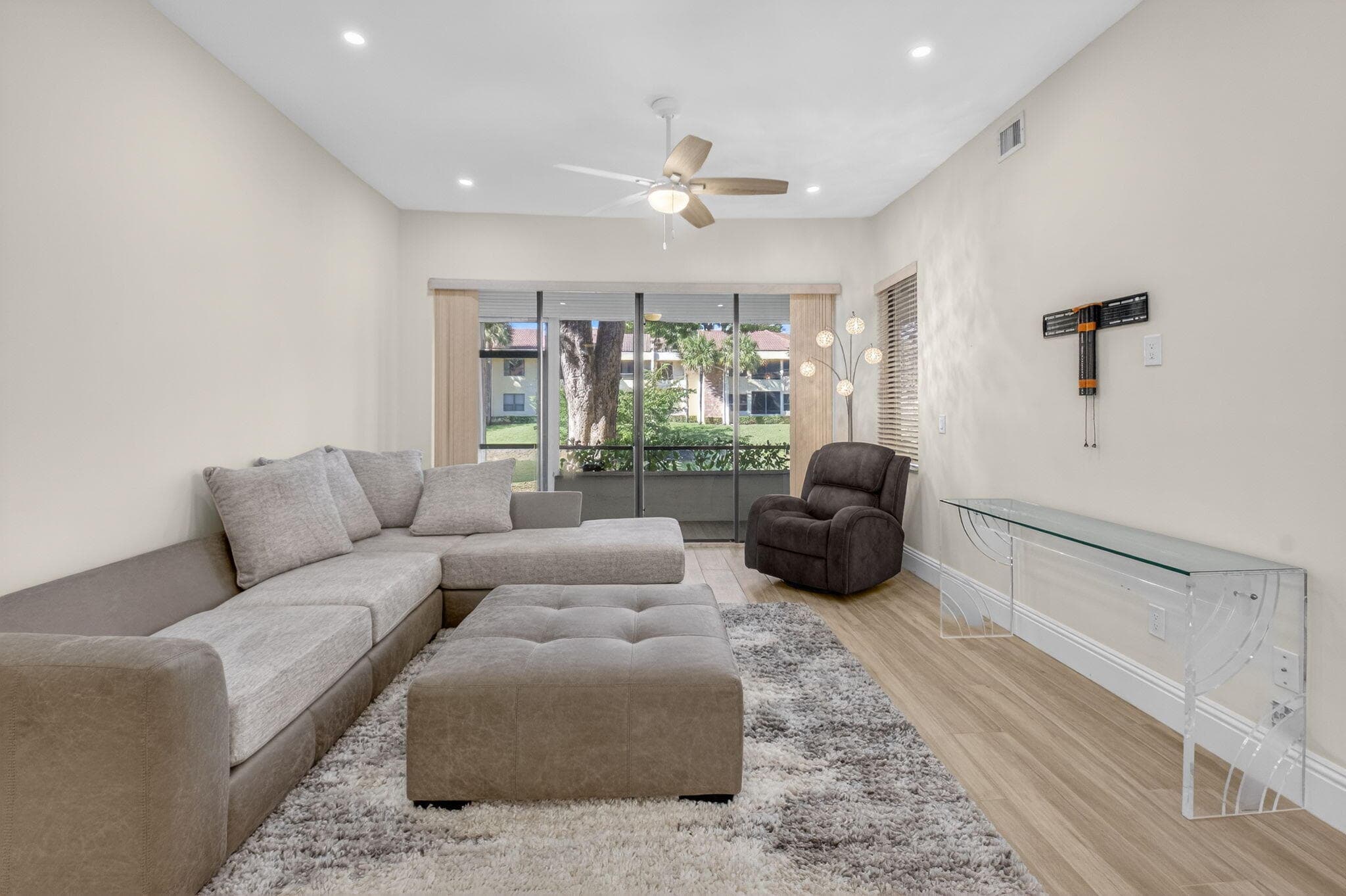 7484 La Paz Boulevard 103, Boca Raton, FL 33433 — photo 2 of 50