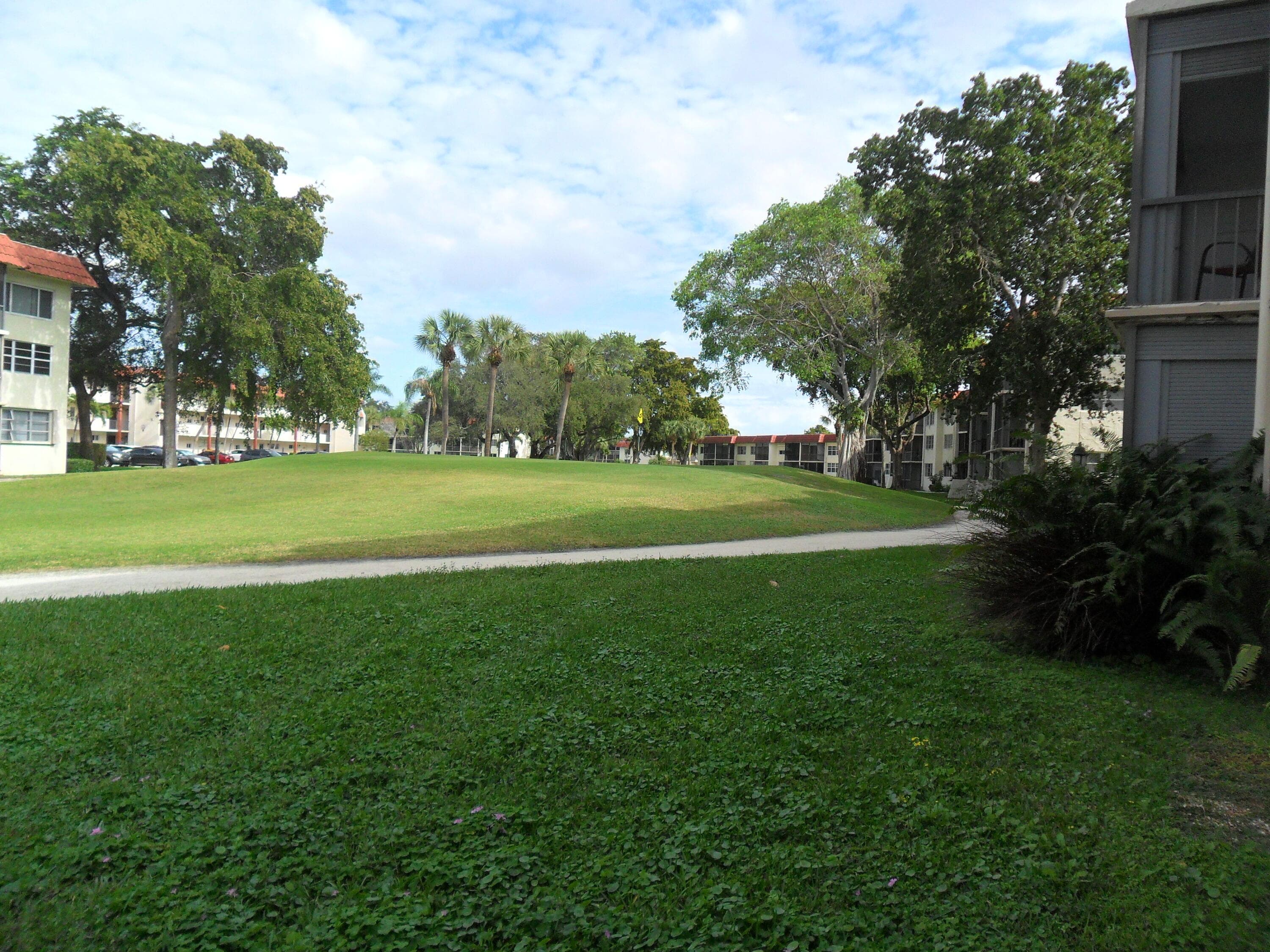 681 S Hollybrook Drive 105, Pembroke Pines, FL 33025 — photo 32 of 34