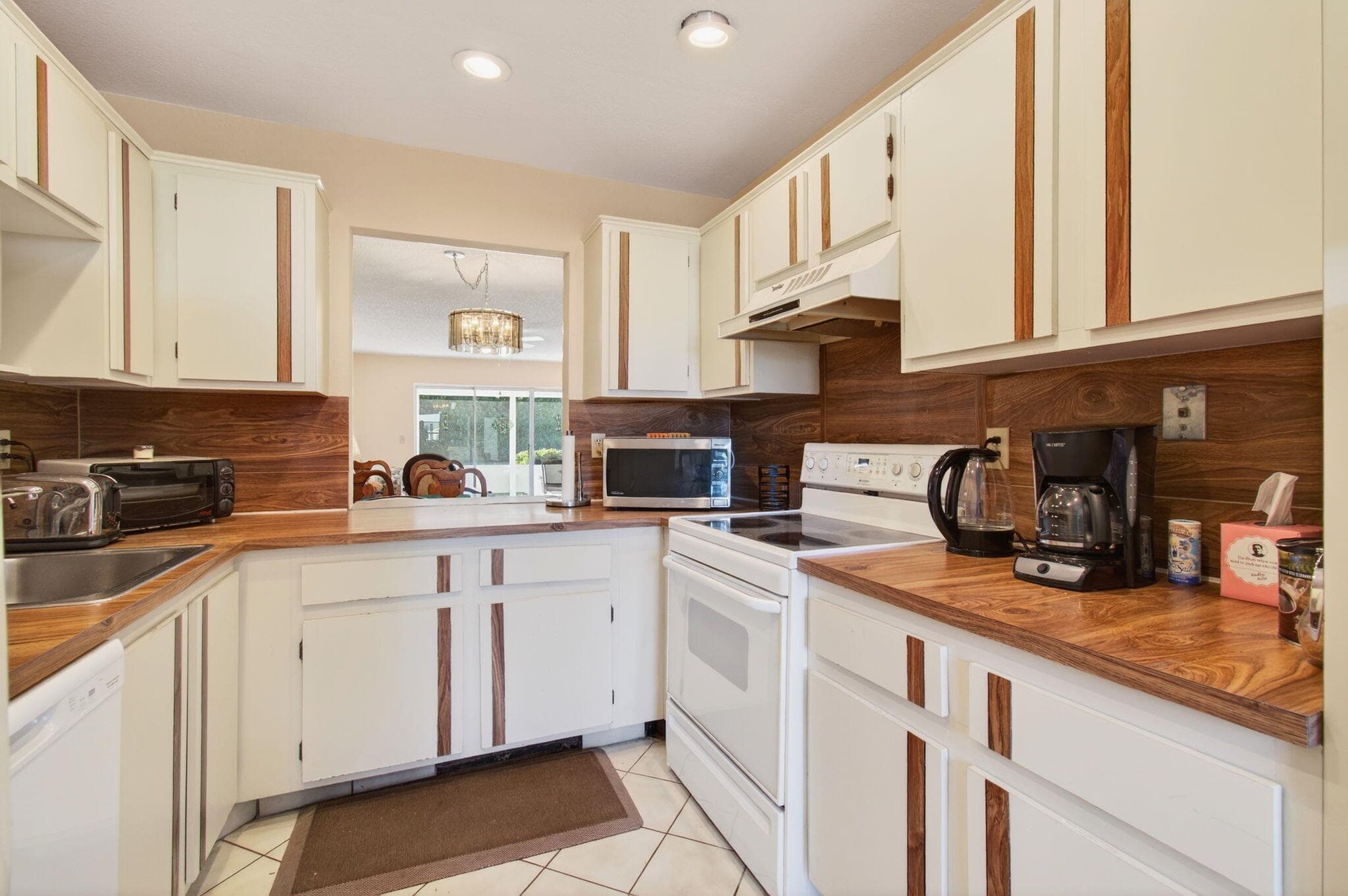 5368 Privet Place B, Delray Beach, FL 33484 — photo 3 of 45
