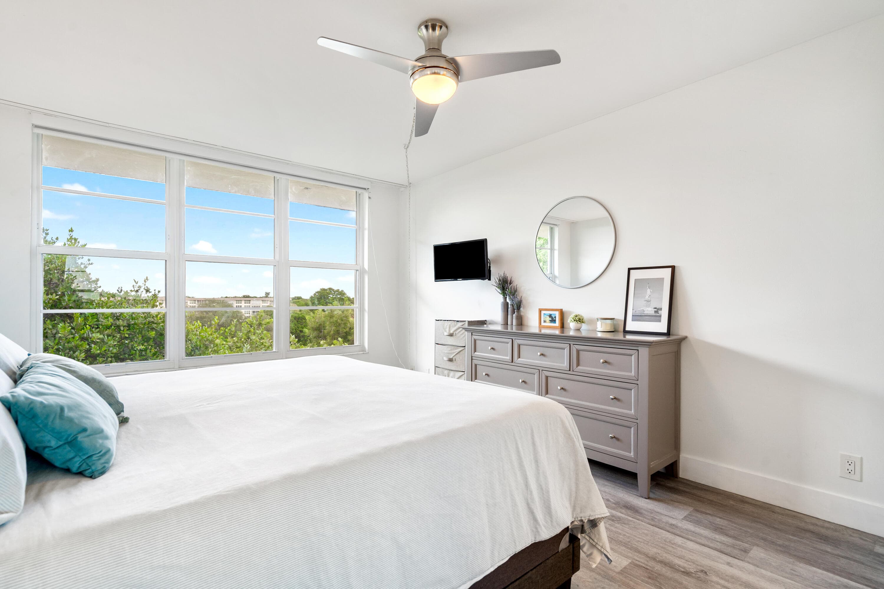 3900 Oaks Clubhouse Drive 503, Pompano Beach, FL 33069 — photo 16 of 39