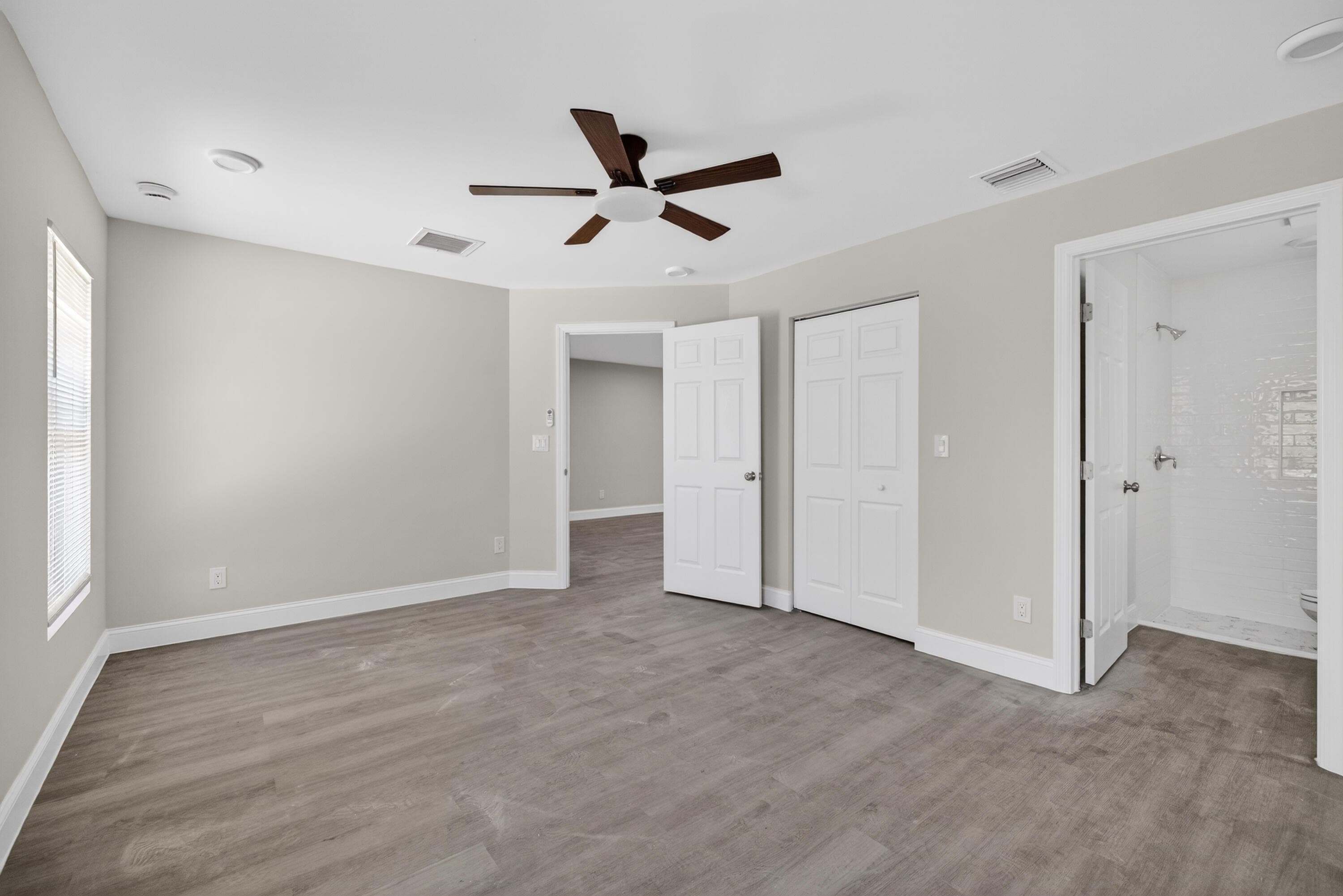706 Dundas Court, Fort Pierce, FL 34950 — photo 19 of 37