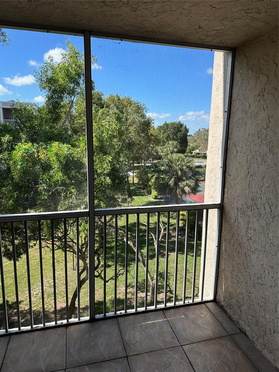 1100 NW 87th Avenue 405, Coral Springs, FL 33071 — photo 30 of 31