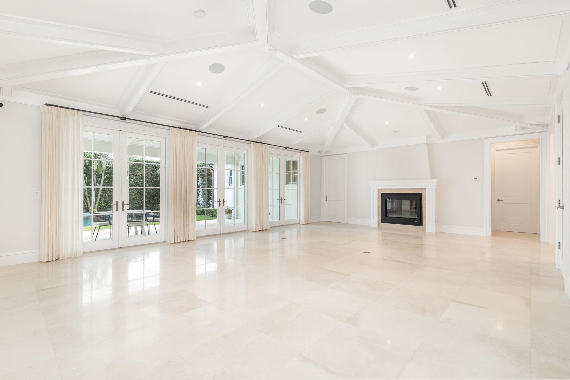 216 Sandpiper Drive, Palm Beach, FL 33480 — photo 7 of 48
