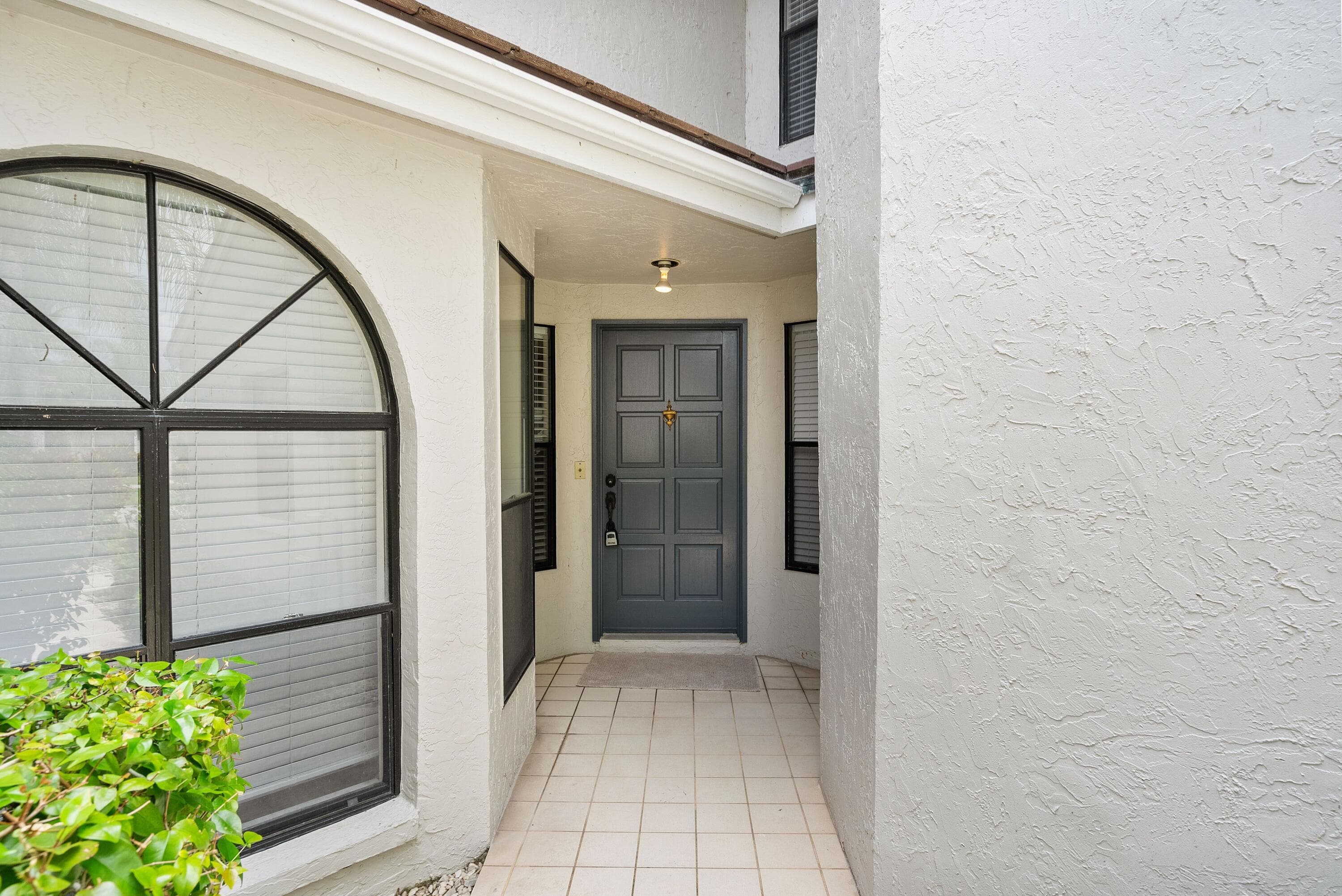 61 Edinburgh Drive, Palm Beach Gardens, FL 33418 — photo 9 of 39