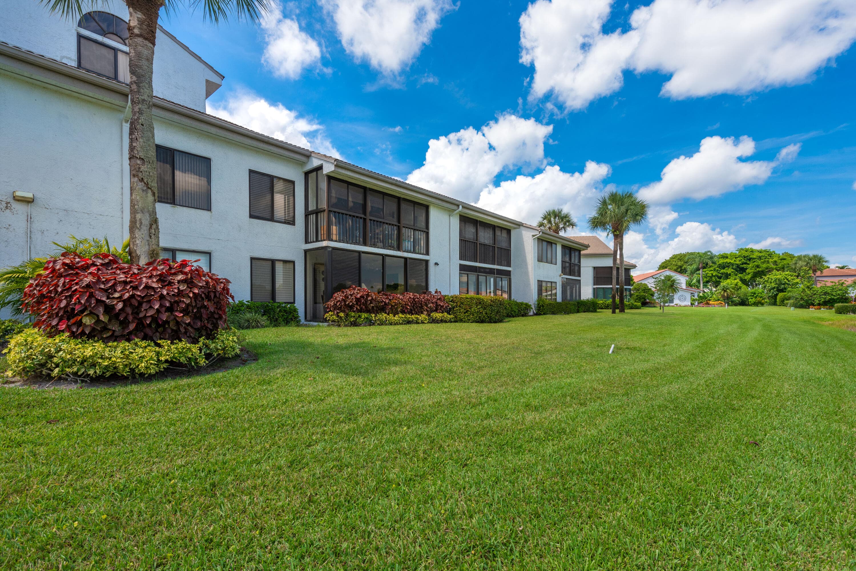 7689 Glendevon Lane 1807, Delray Beach, FL 33446 — photo 23 of 61