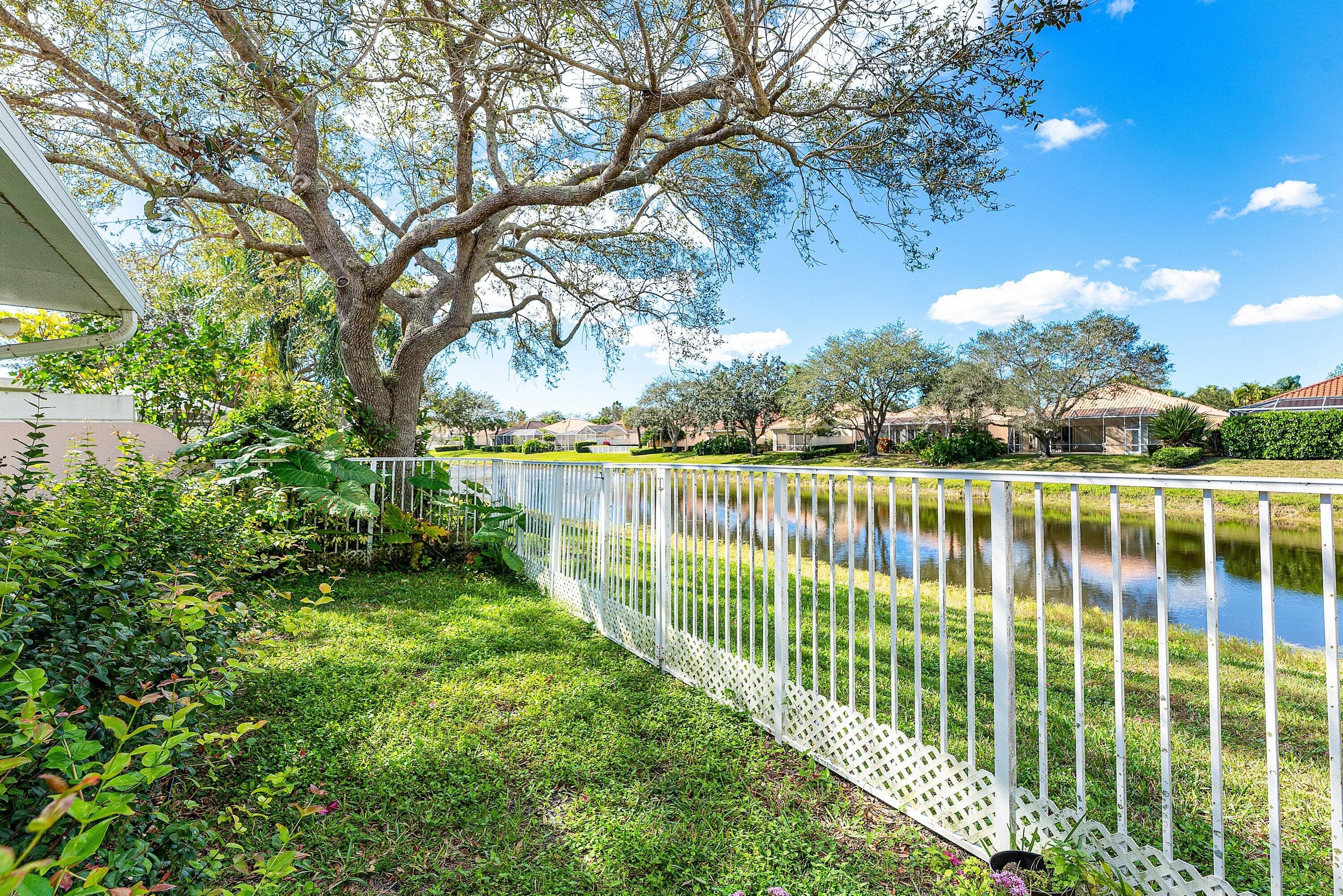 2841 Livingston Lane, West Palm Beach, FL 33411 — photo 24 of 43