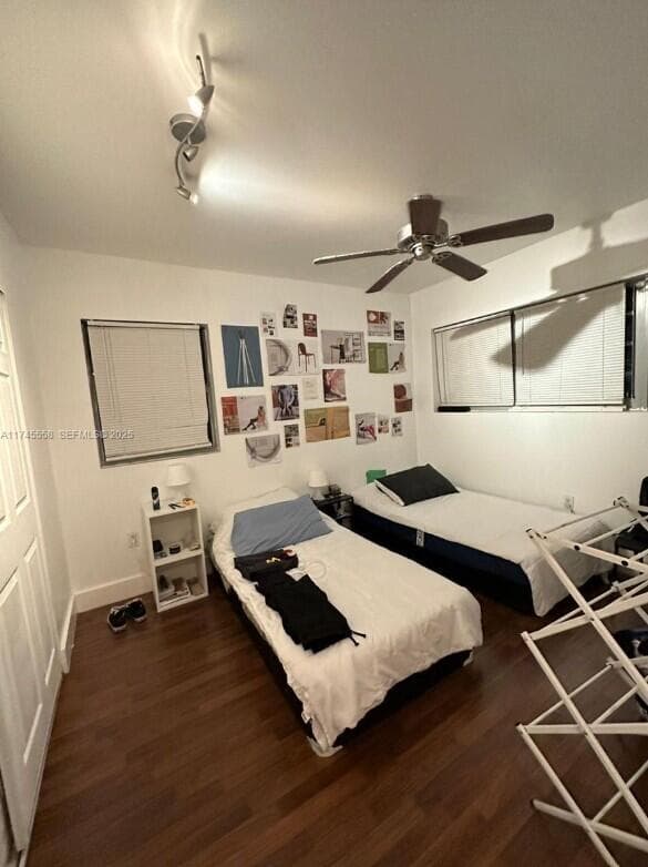 7025 Rue Granville, Miami Beach, FL 33141 — photo 10 of 14