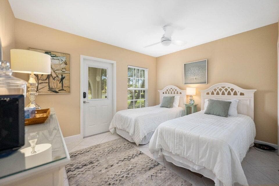 250 NE 20th Street 1010, Boca Raton, FL 33431 — photo 12 of 23