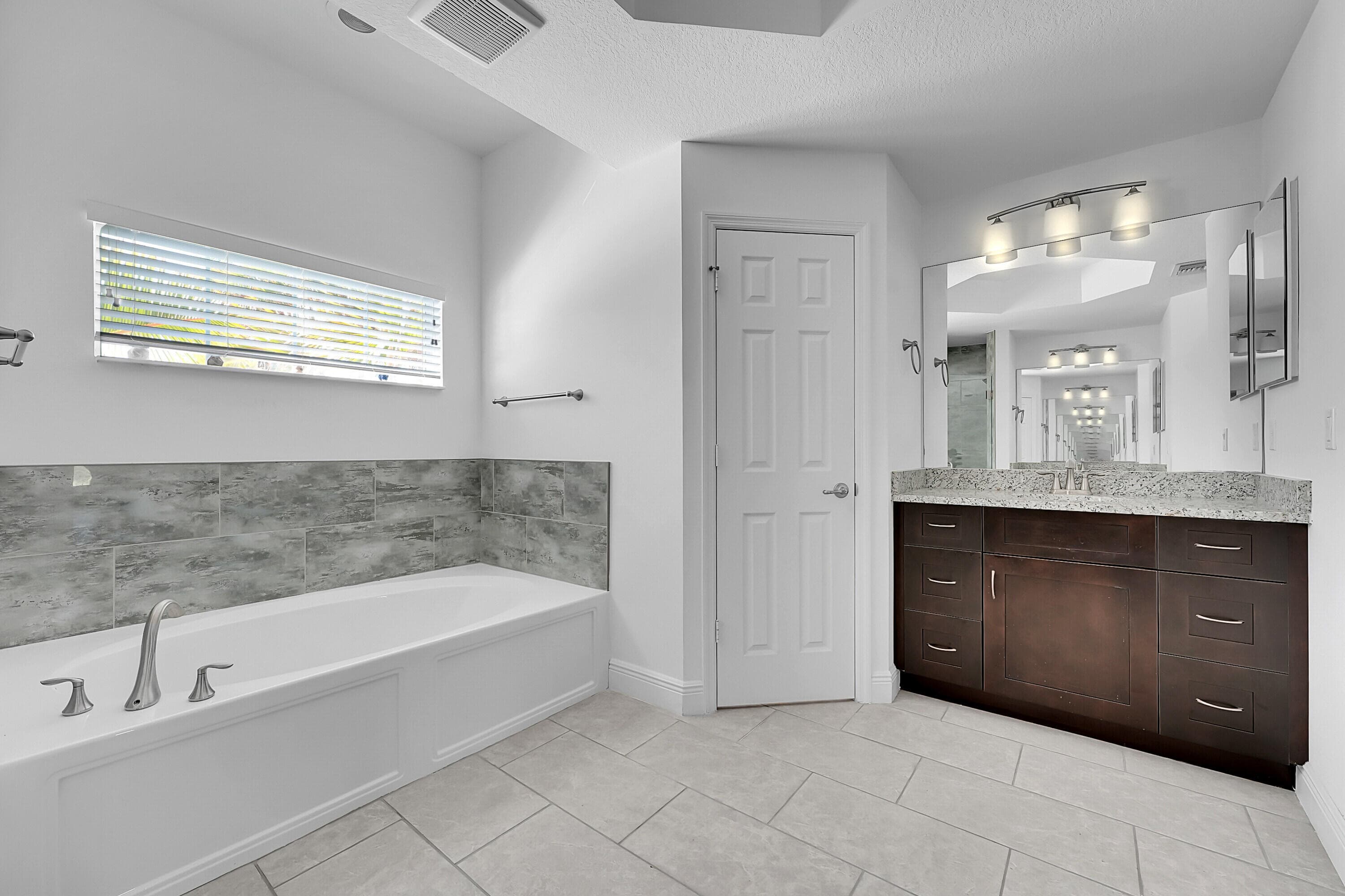 1265 SW Milan Lane, Port St. Lucie, FL 34953 — photo 18 of 44