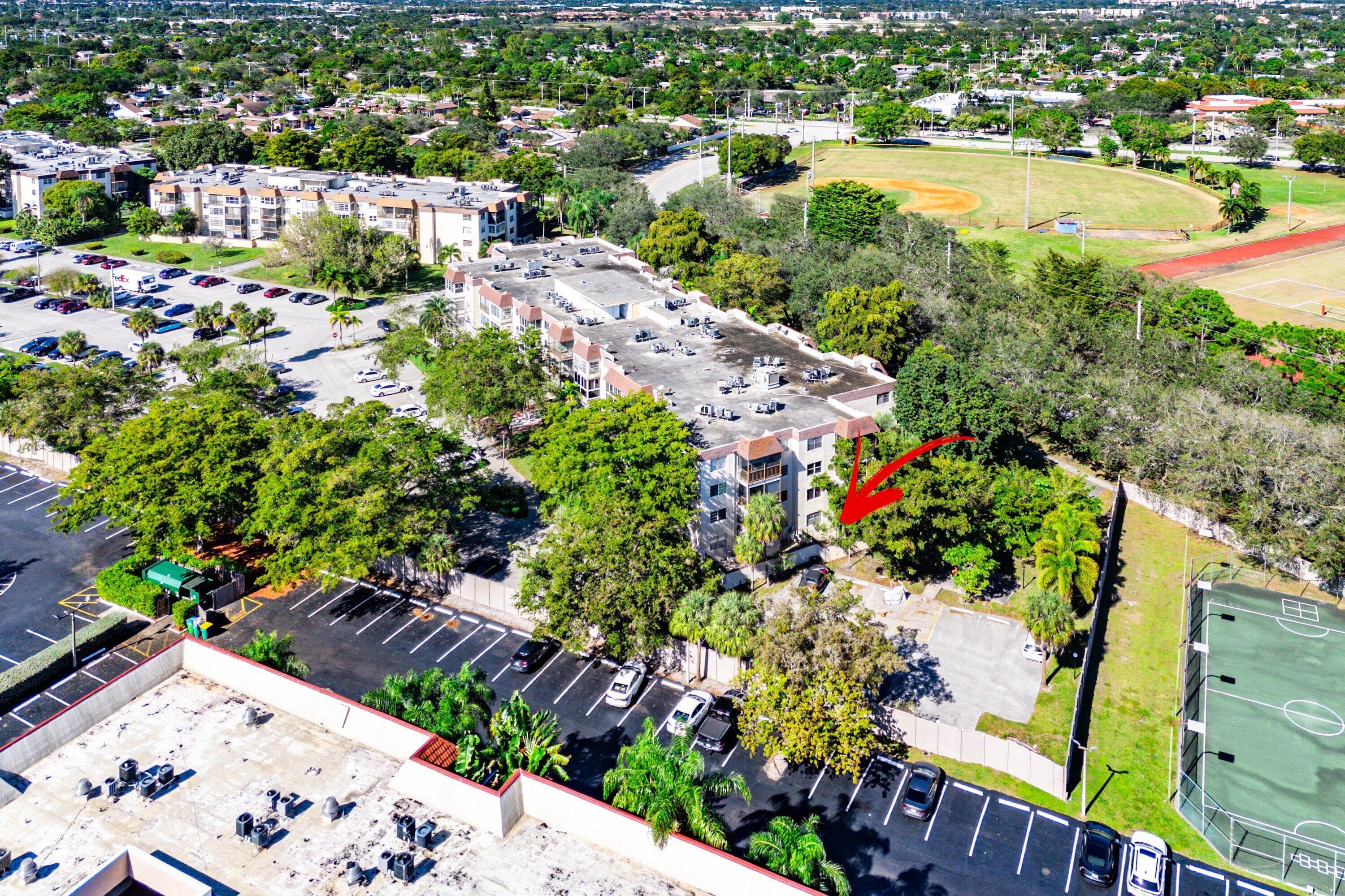 1681 NW 70th Avenue 102, Plantation, FL 33313 — photo 32 of 38